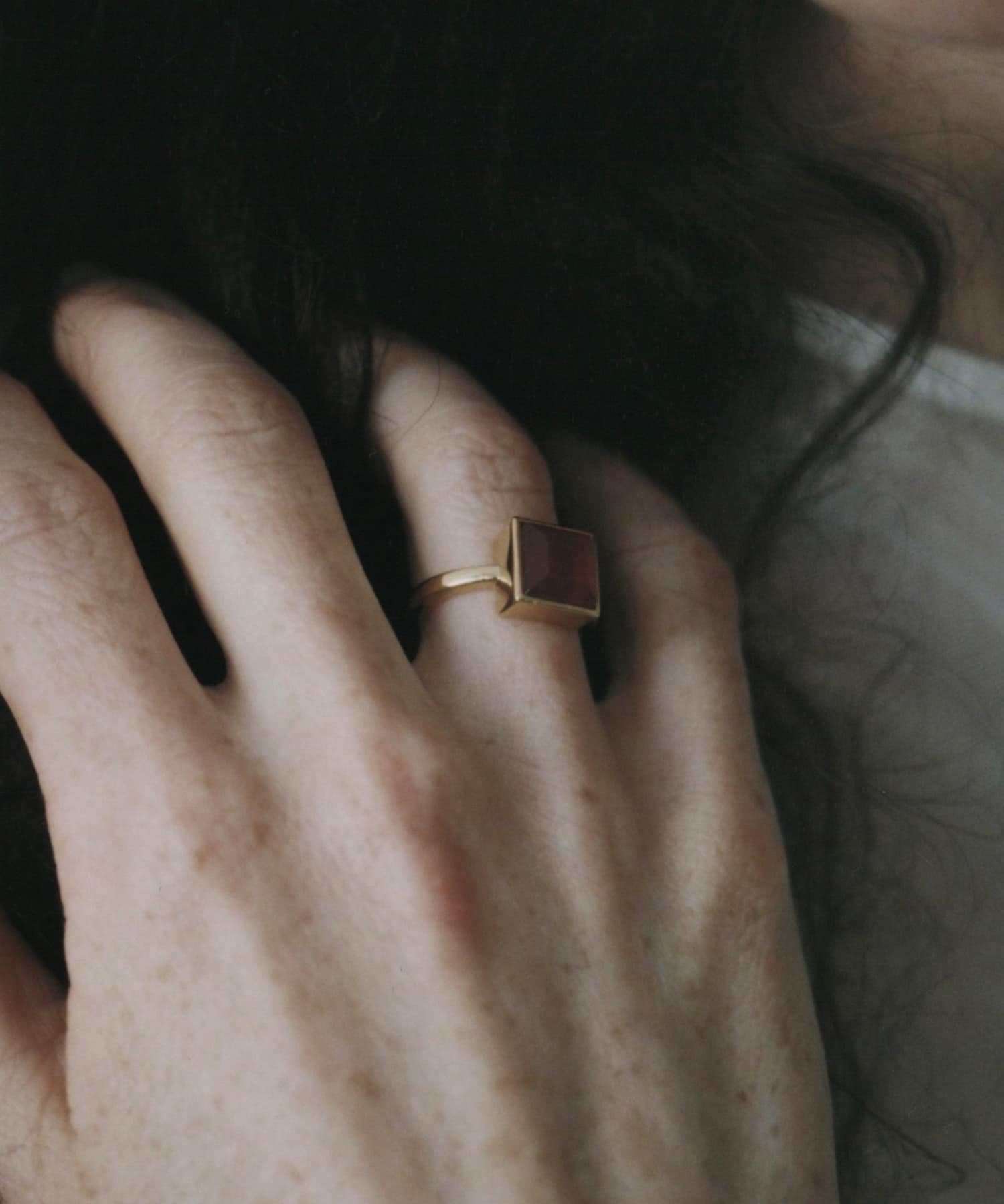 SMELLY so’　square carnelian ring GD/RE 11
