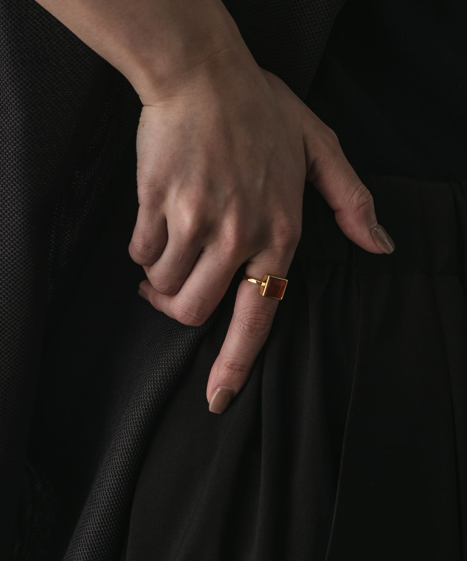 SMELLY so’　square carnelian ring GD/RE 11