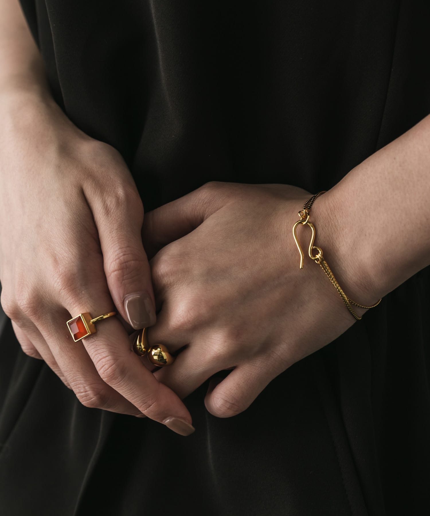 SMELLY so’　square carnelian ring GD/RE 11