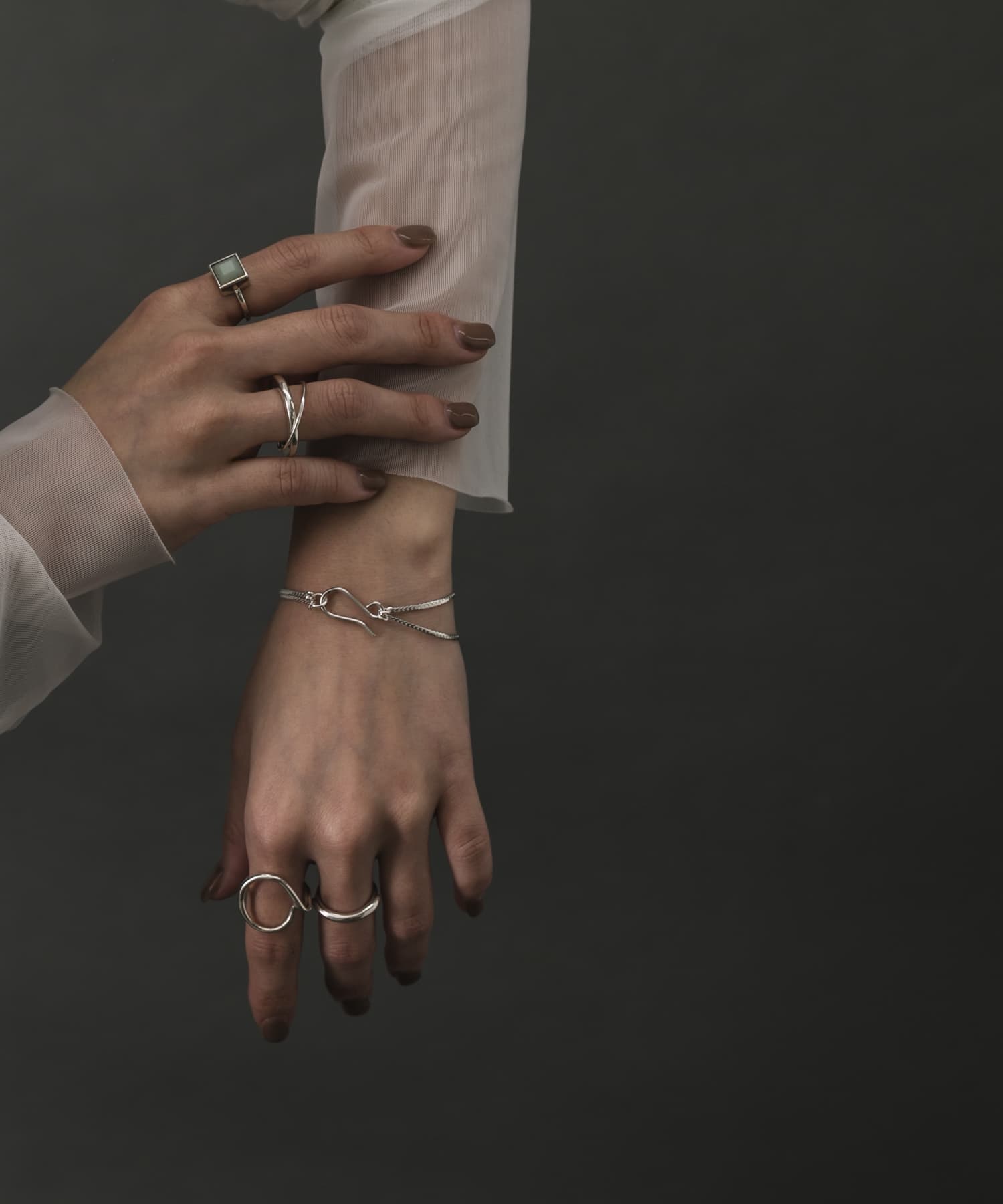 SMELLY so’　loosely circle ring SLV 11