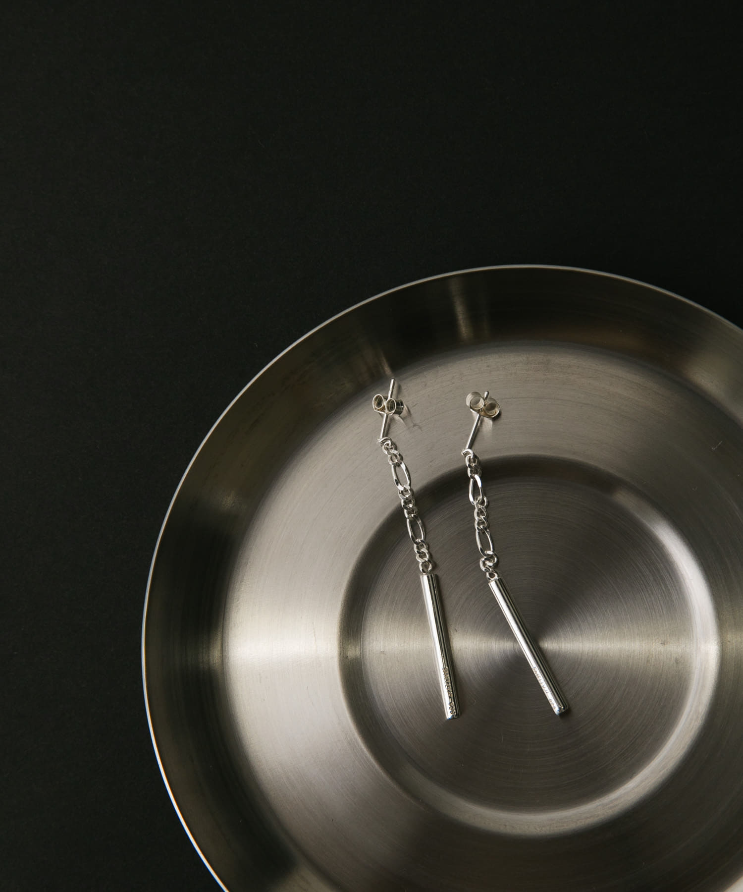 SMELLY so’　cylindrical pierce SLV -