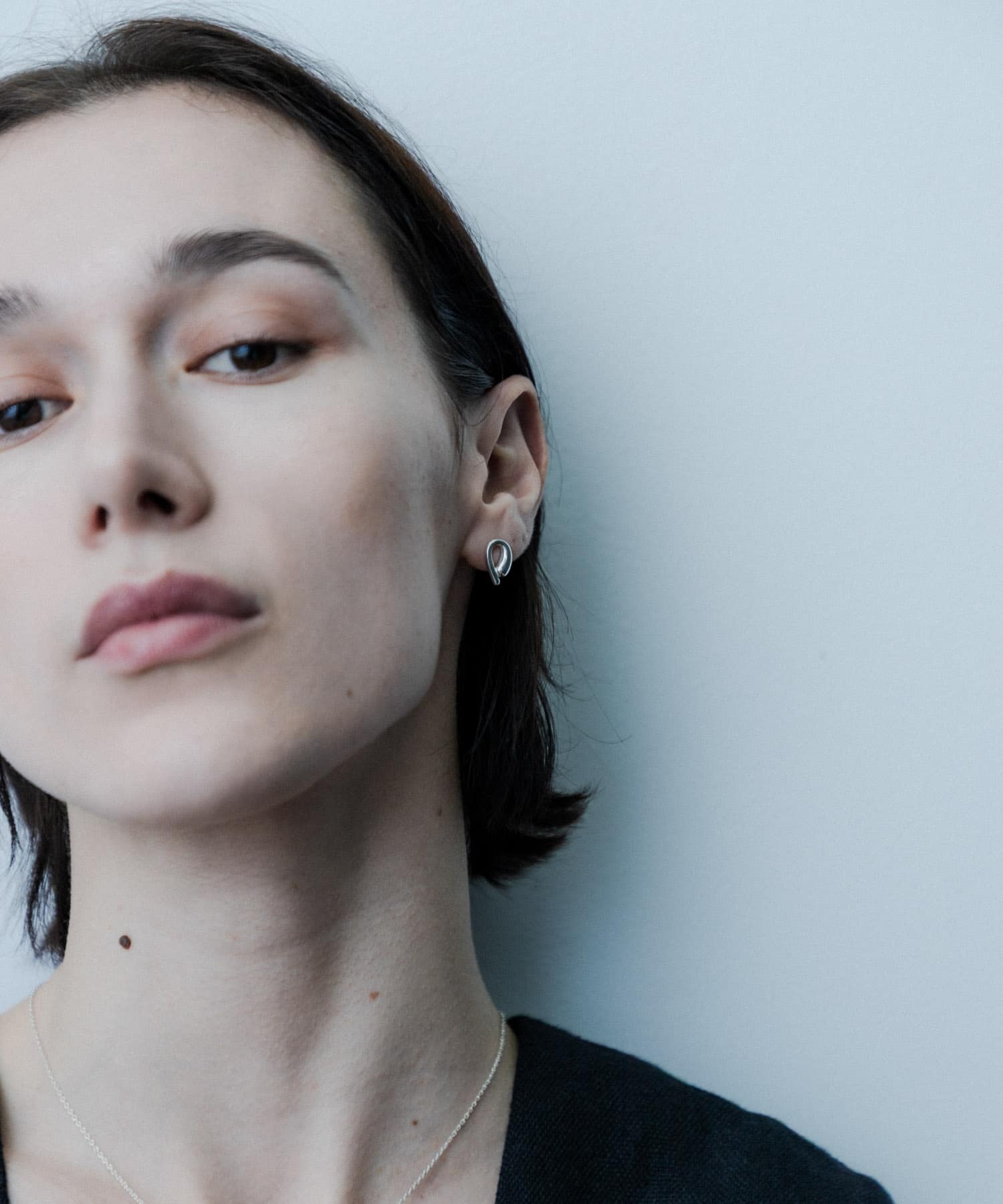 SMELLY so’　asymmetric solid pierce SLV -