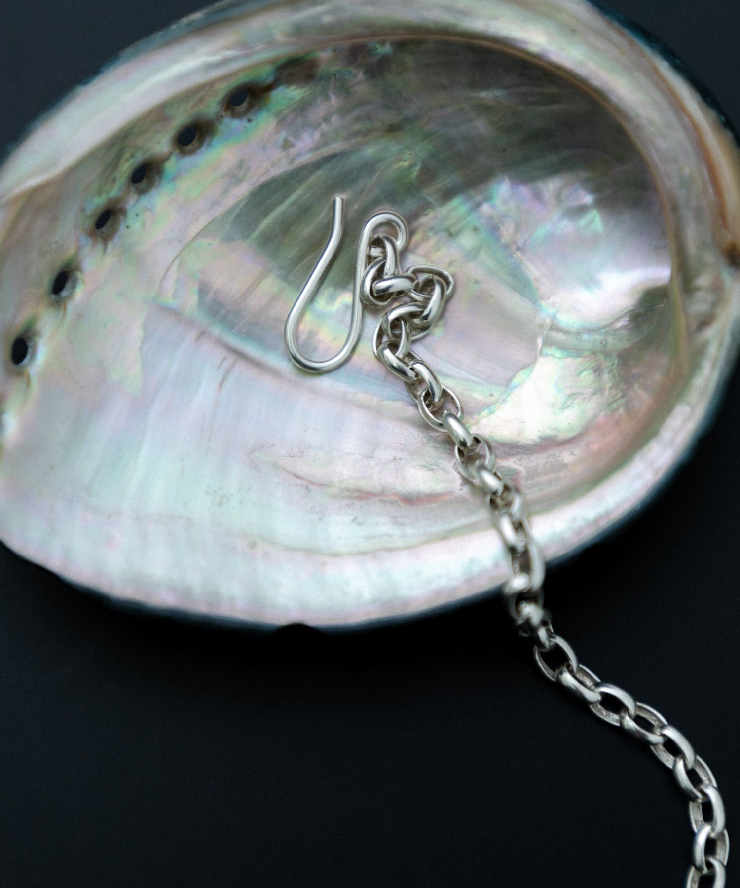 SMELLY so’　connected chain bracelet SLV -