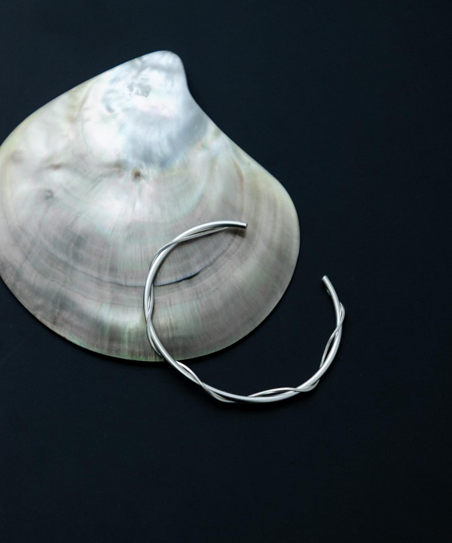 SMELLY so’　twist chain bangle SLV -