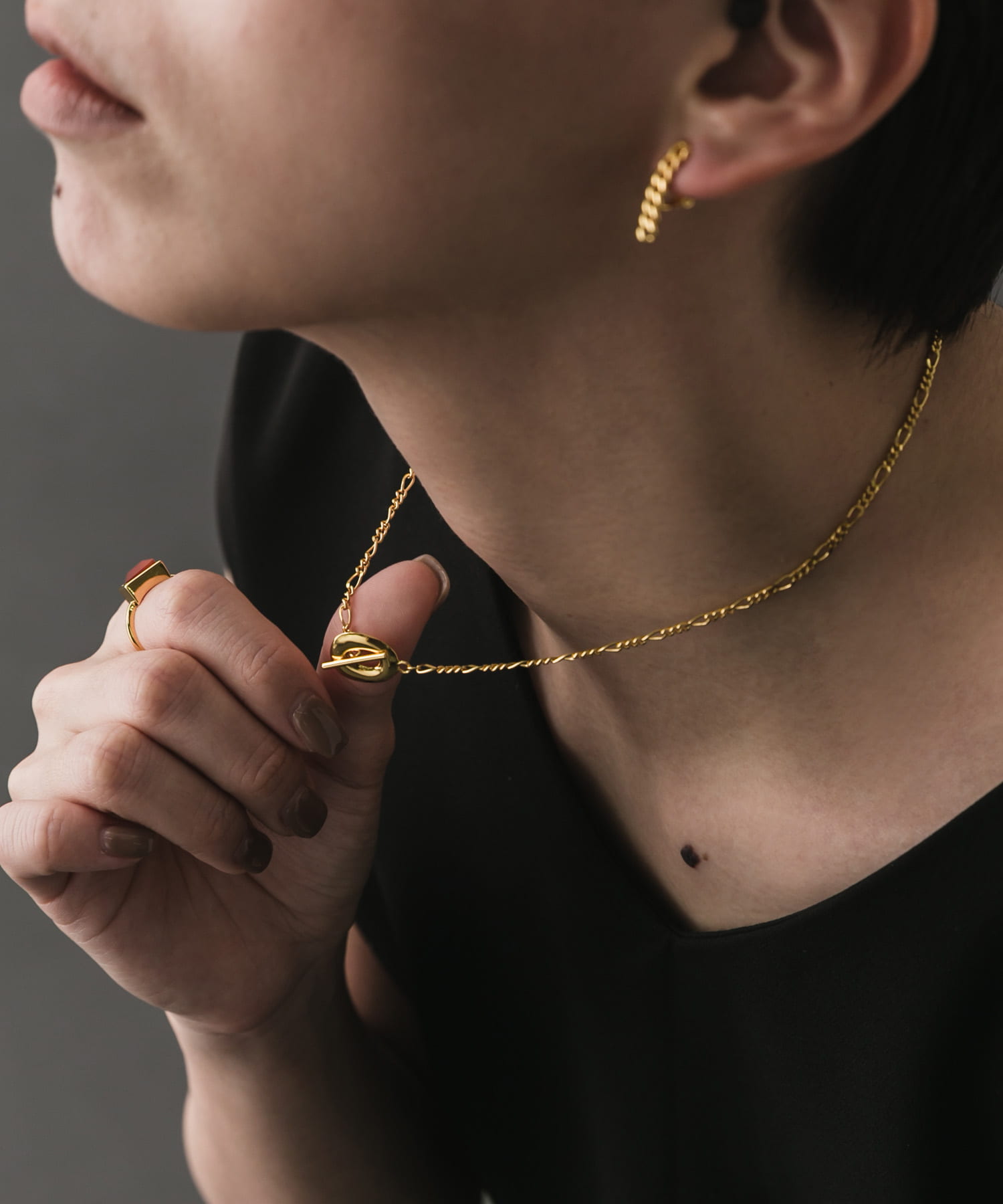 SMELLY so’　flat mantel necklace GLD -