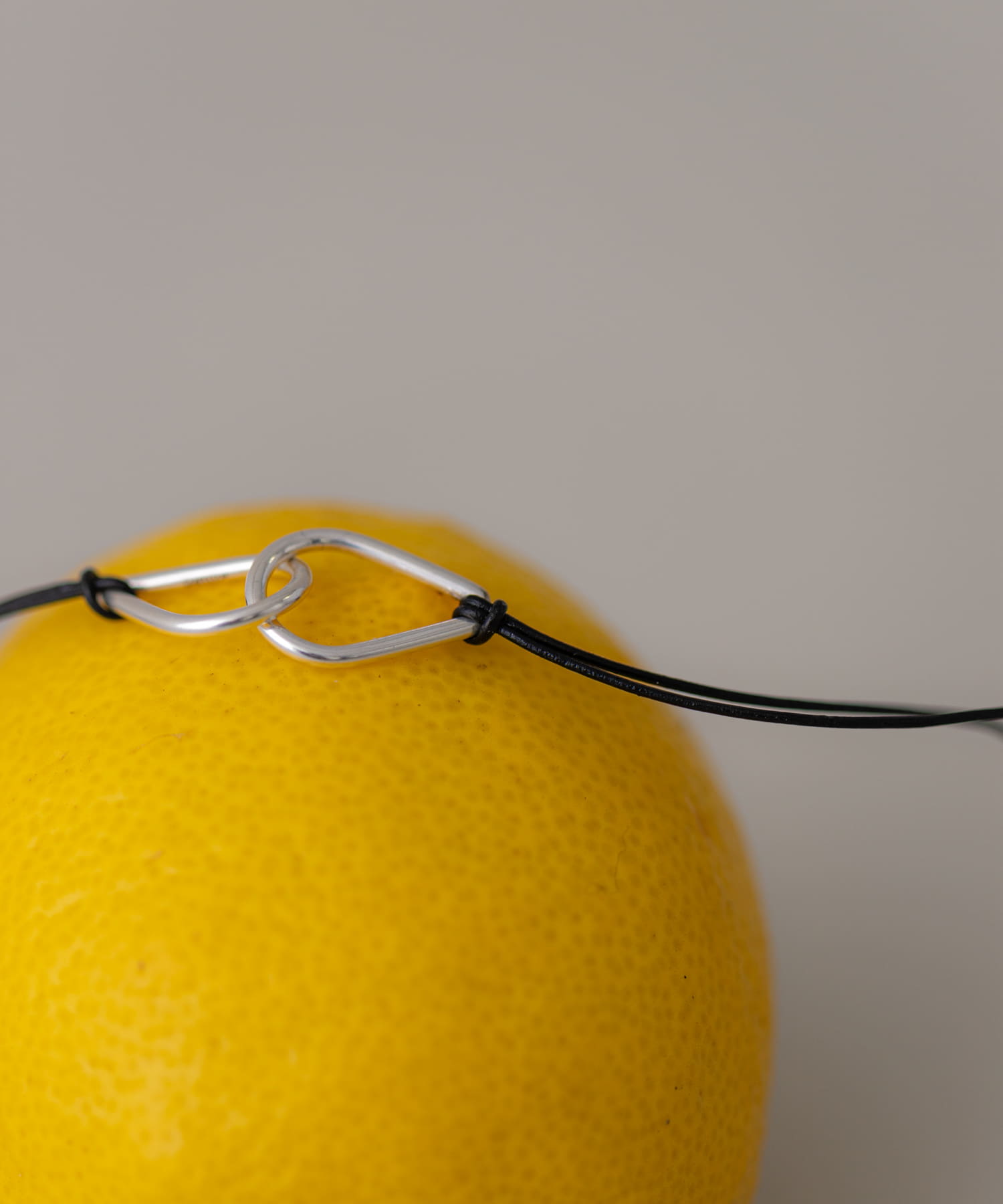 SMELLY so’　twin drop cord necklace SLV -