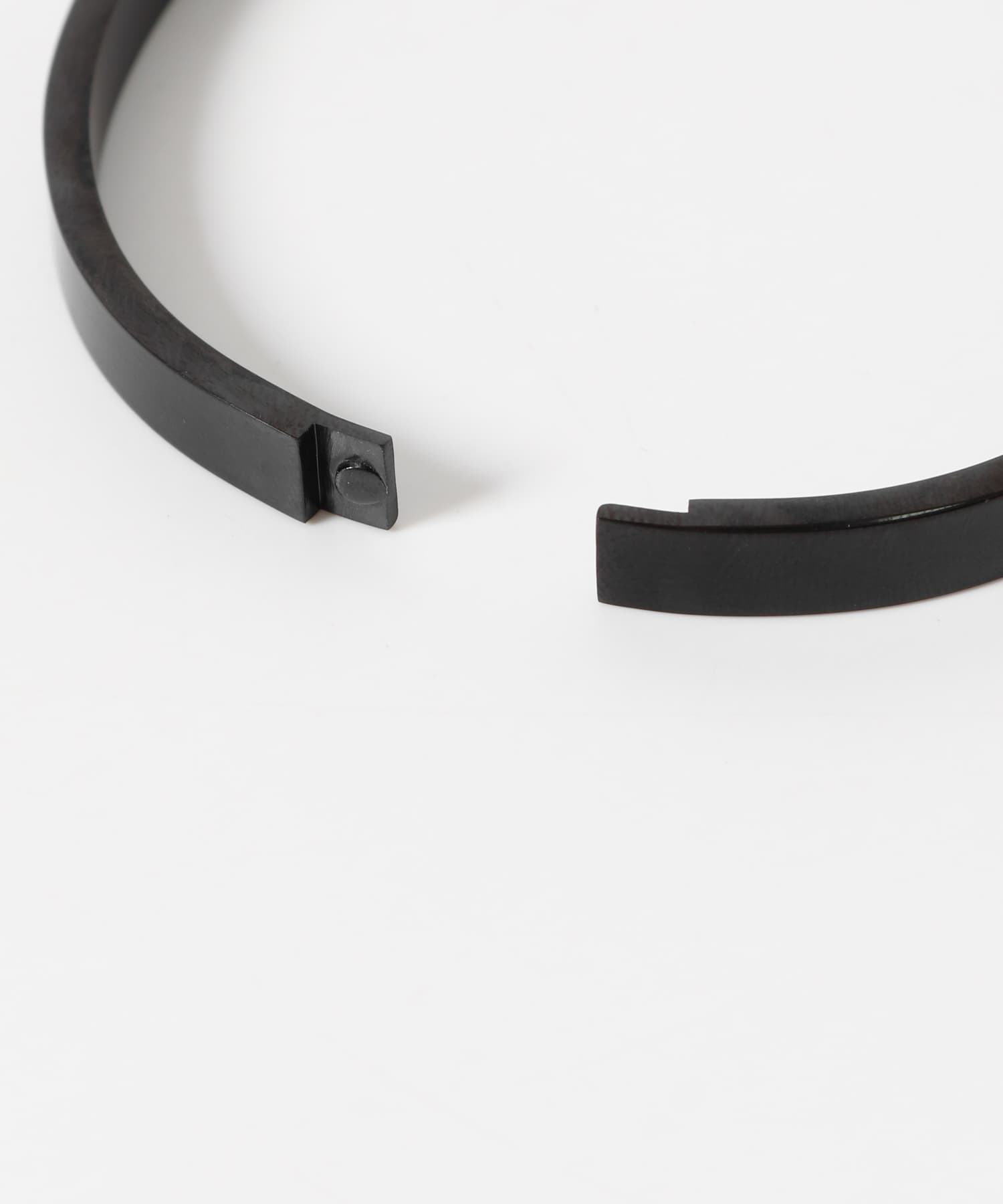 ステンレスマットバングル BLK -