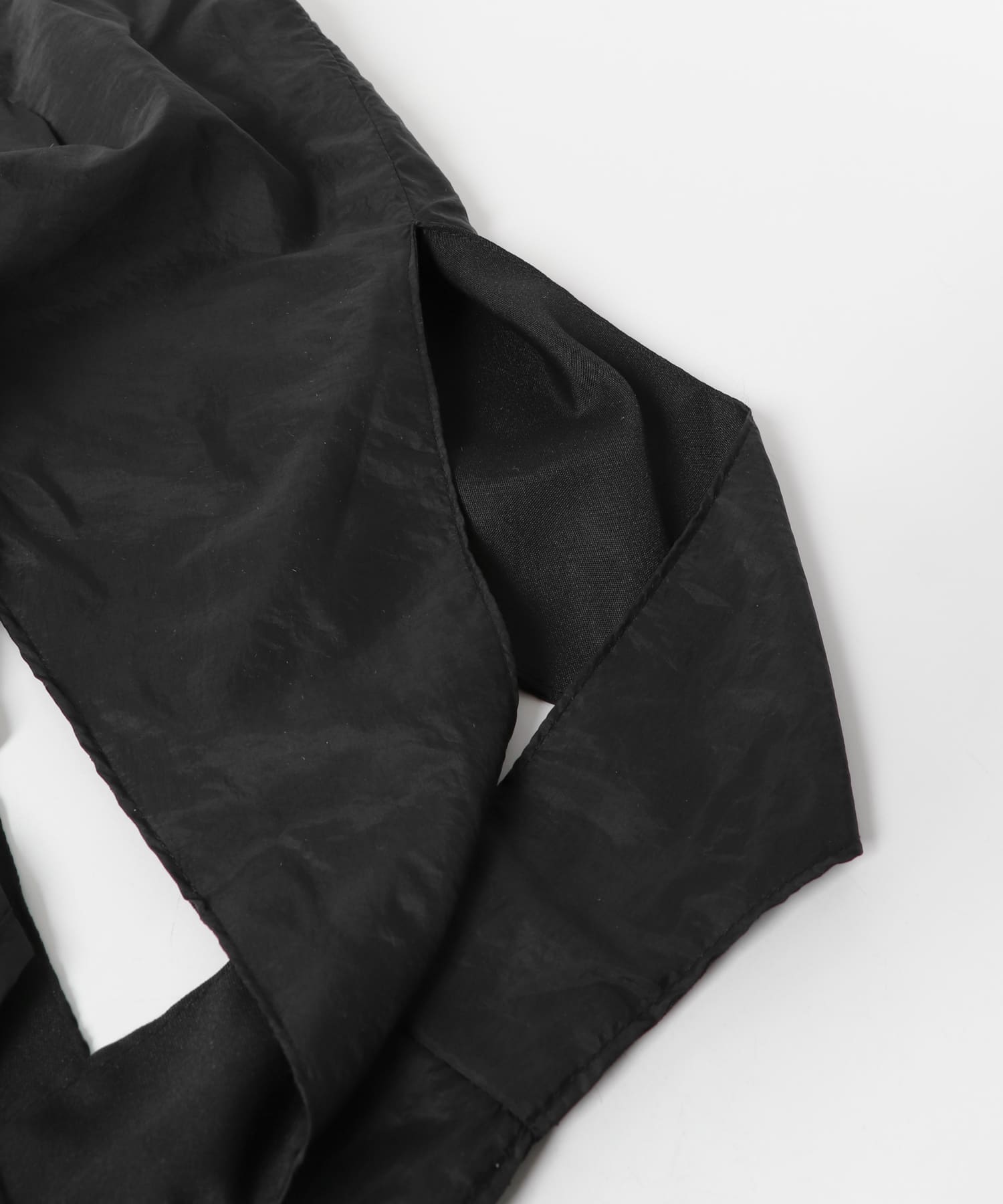 カシュクールフリルトート BLK -