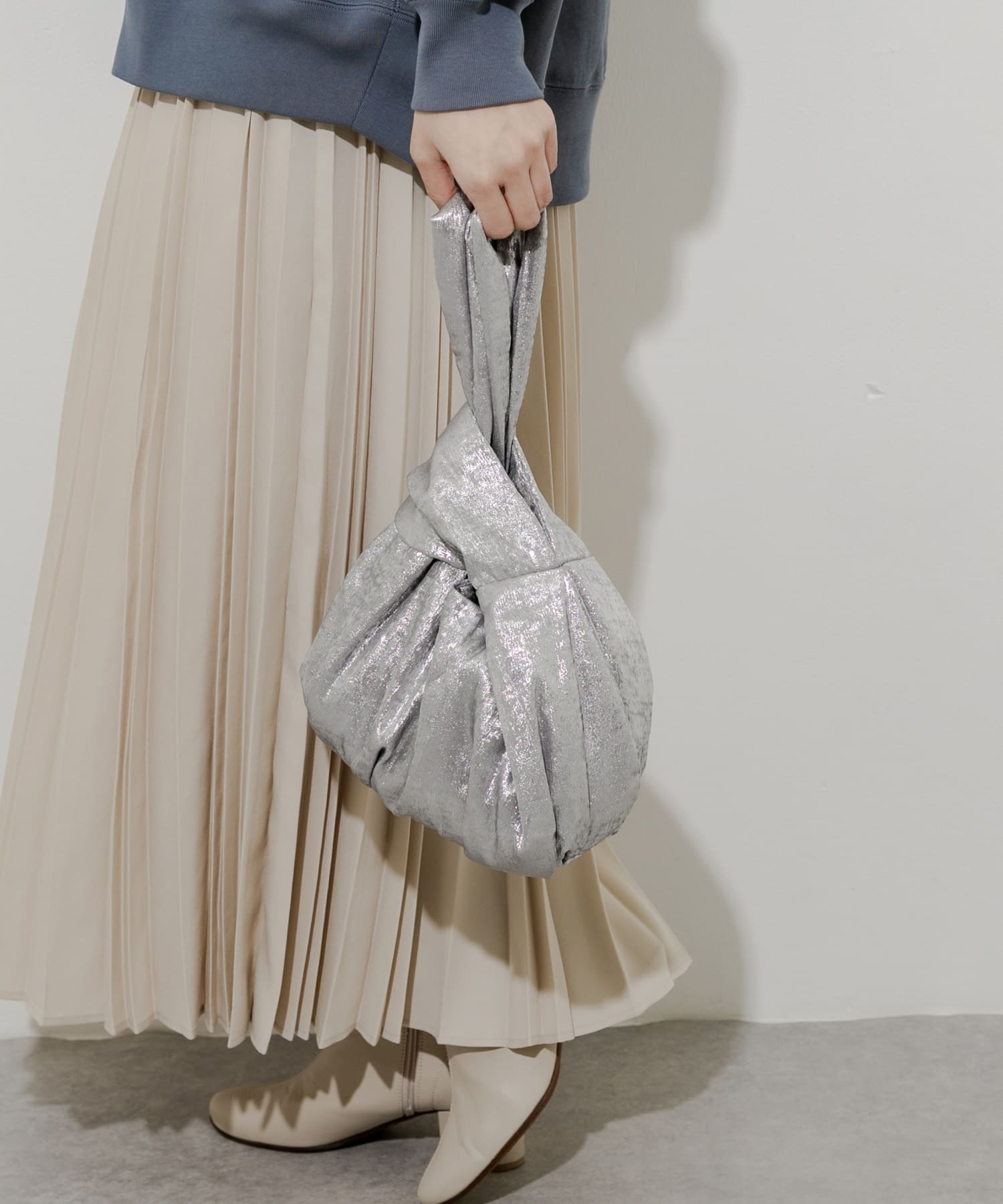 メタリックサークルバッグ SLV -