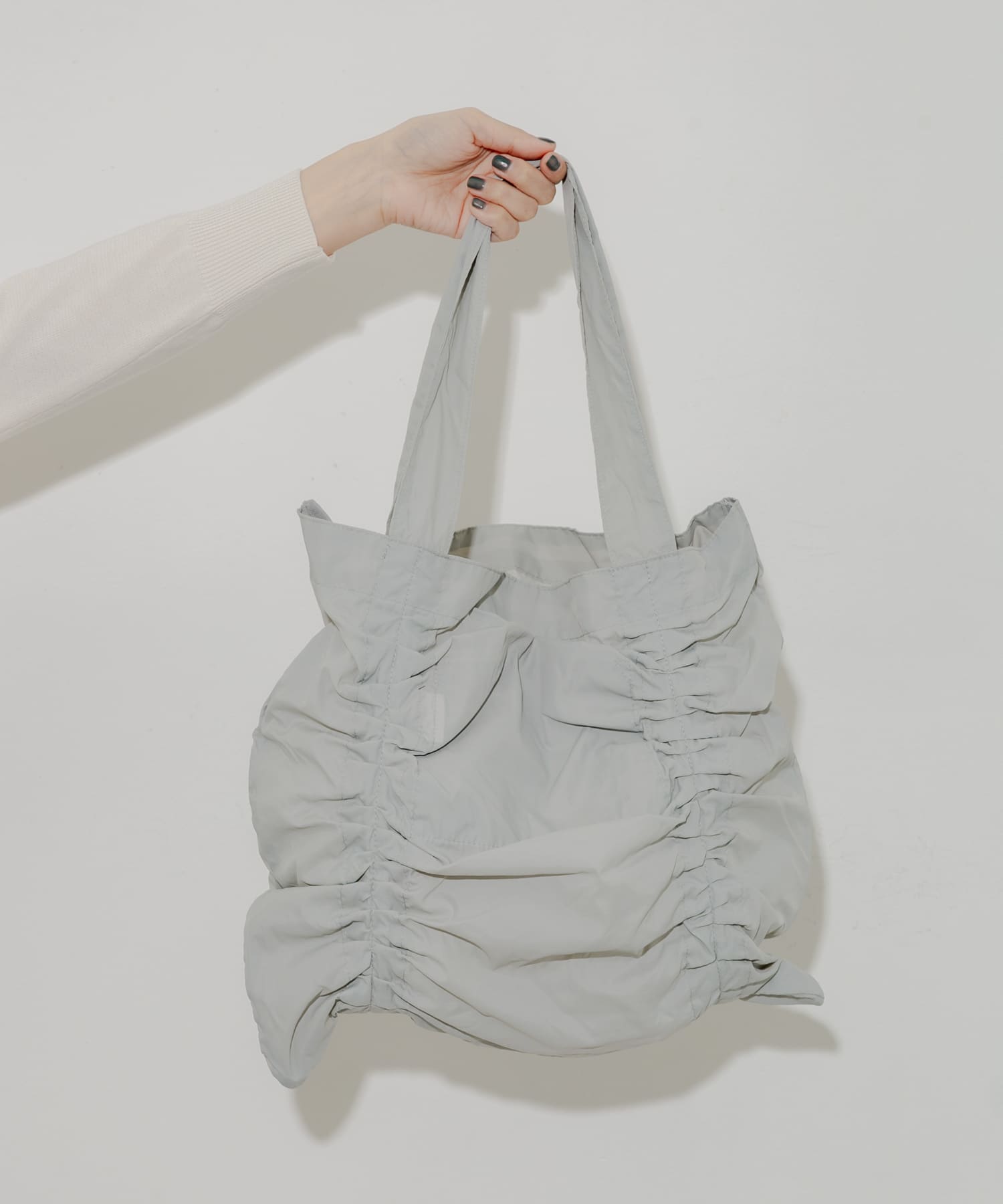 ナイロンギャザートート