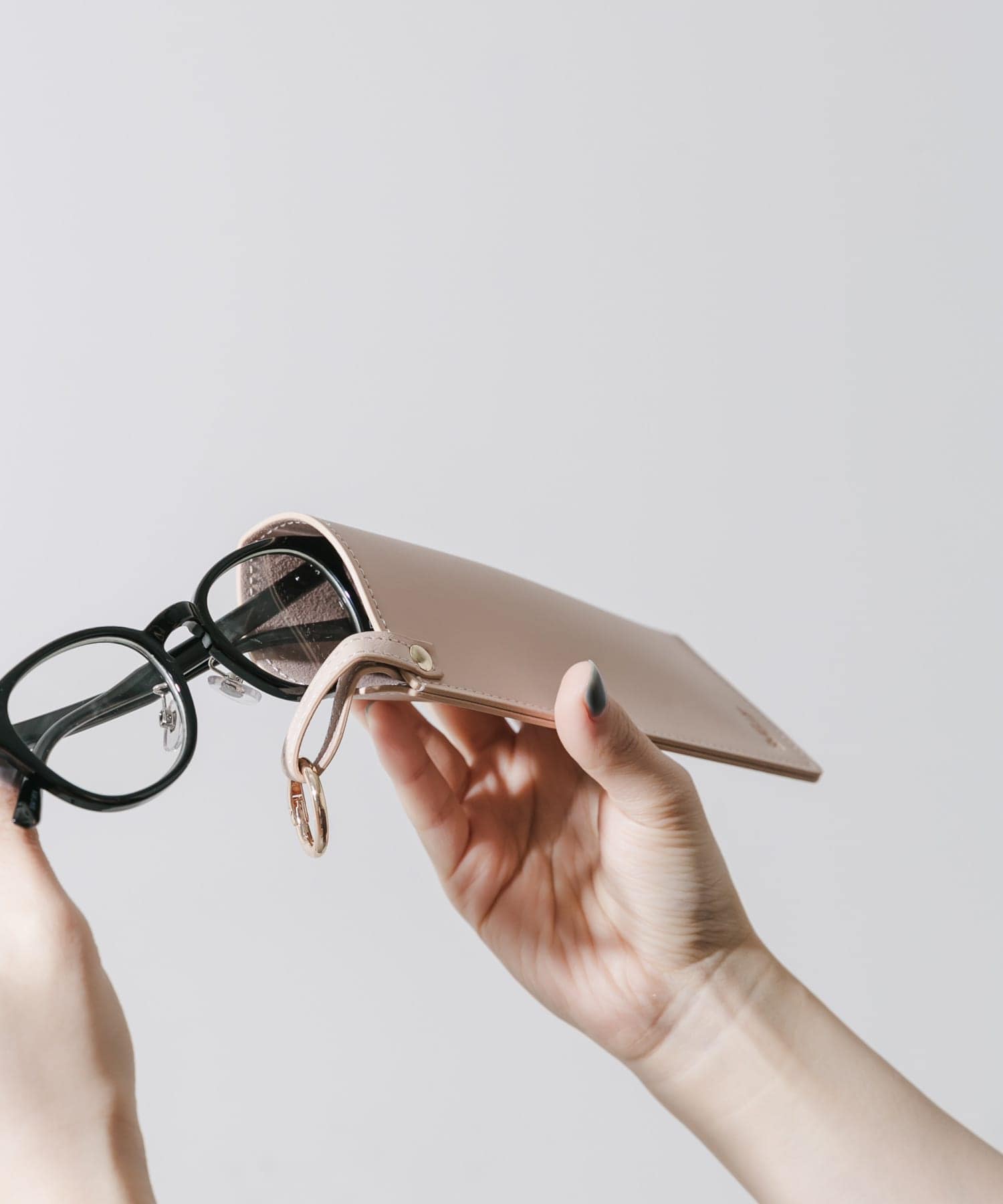 メガネケース BEG -