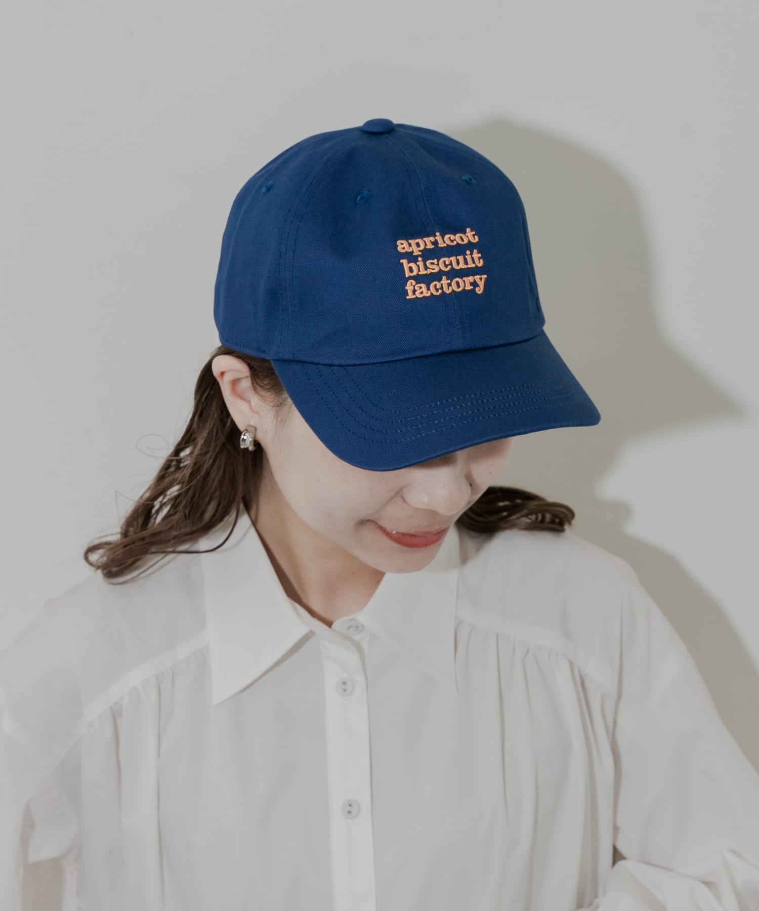 カラーロゴキャップ NVY -