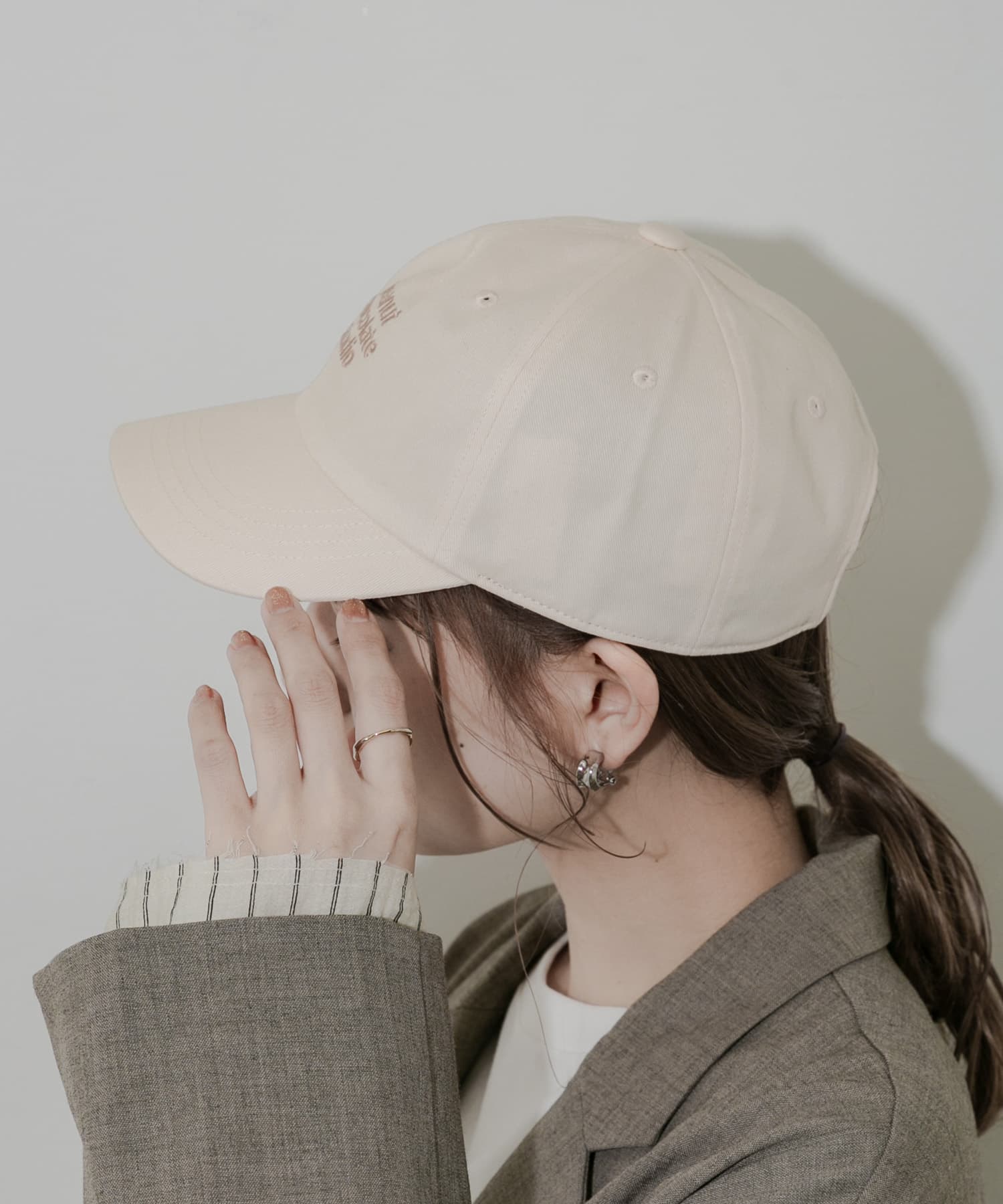 カラーロゴキャップ IVO -