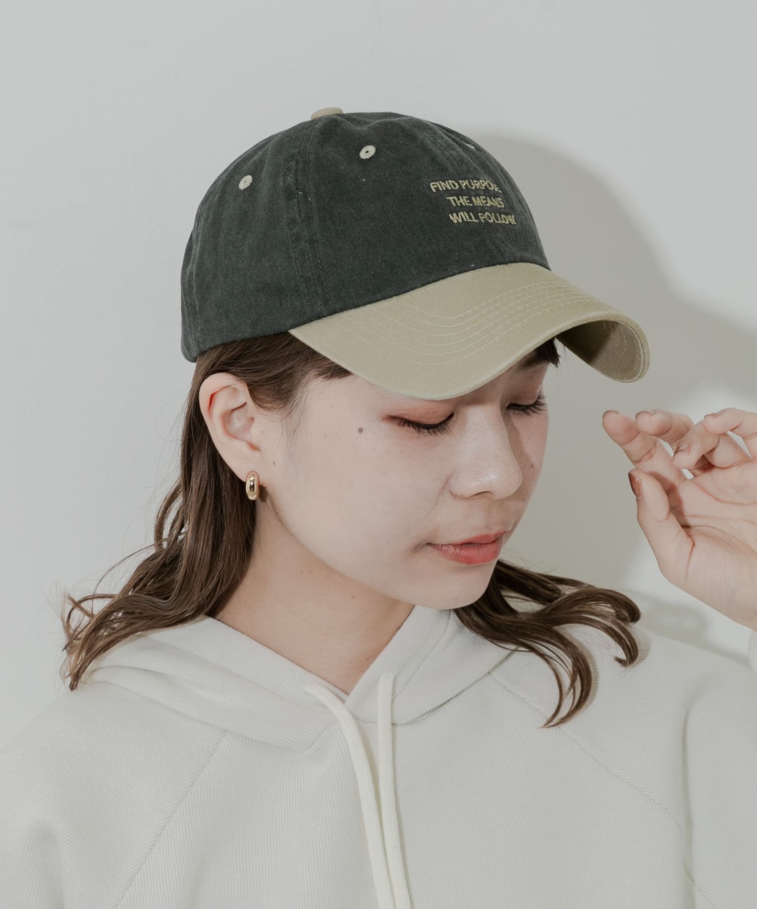 バイカラーロゴキャップ