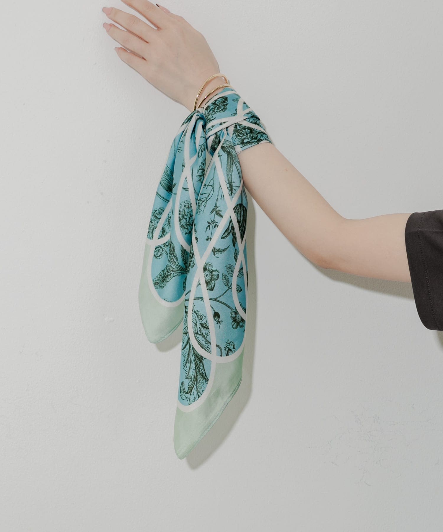 アソートパターンスカーフ BLU -