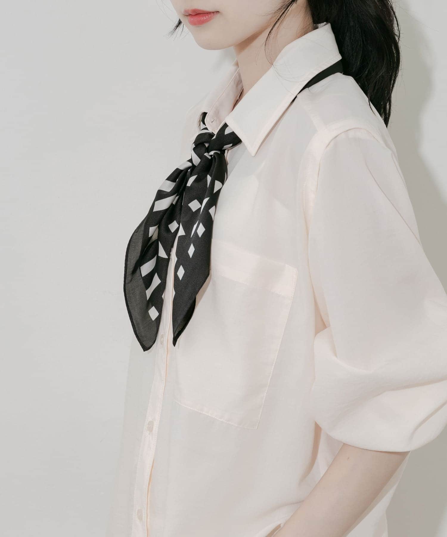 アソートパターンスカーフ BLK/IVO -