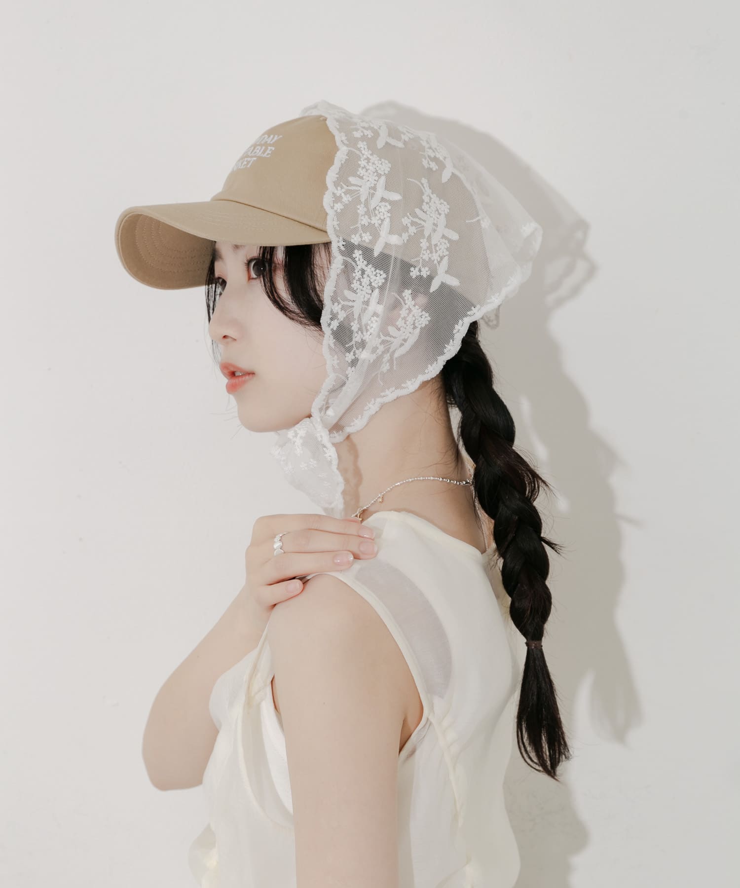 vintage shadeのスカーフ(レース付き) vintage shadeのスカーフ(レース付き)
