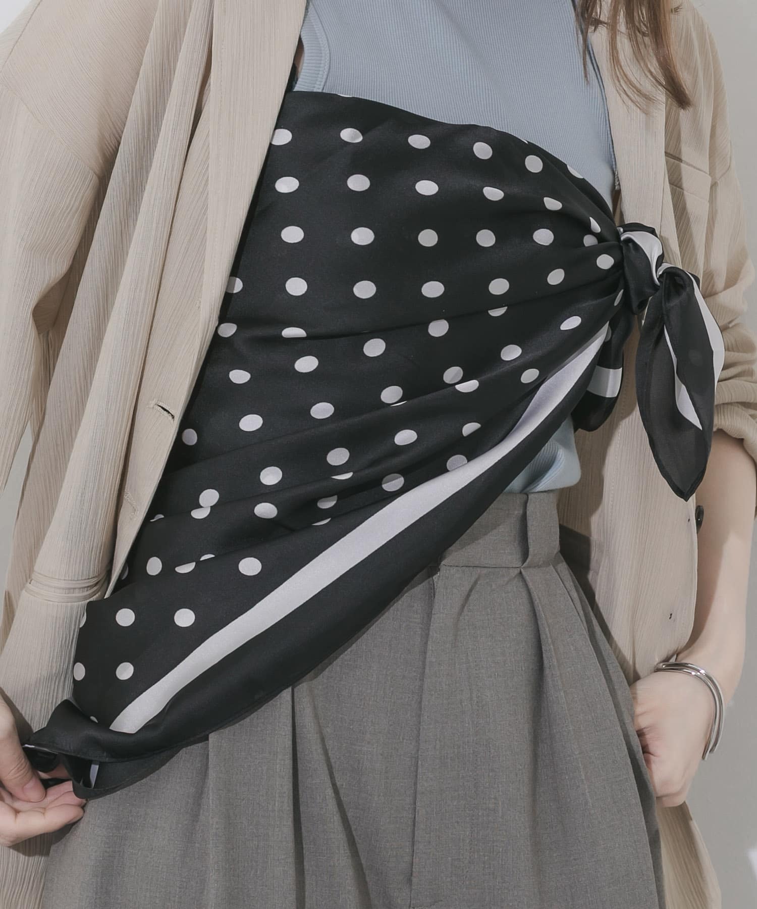 BLK/DOT