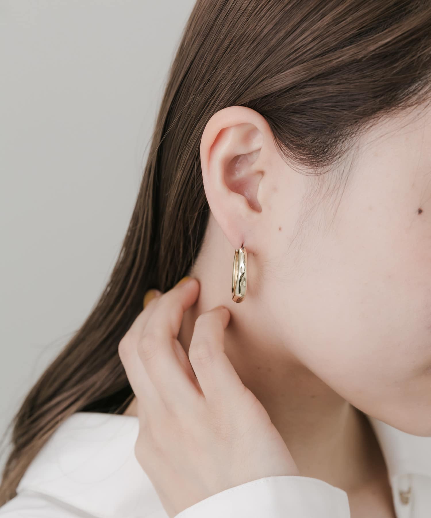 ニュアンスメタルサークルワンタッチピアス GLD -