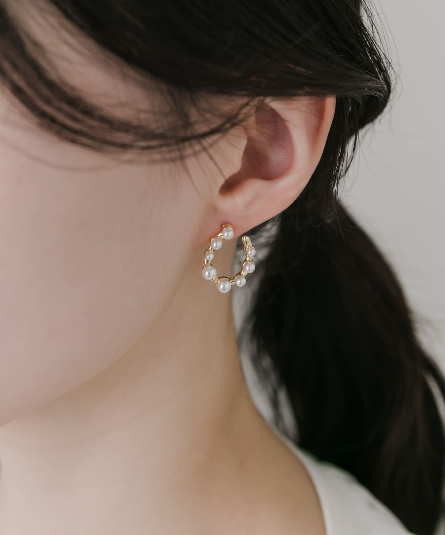 パールラインピアス