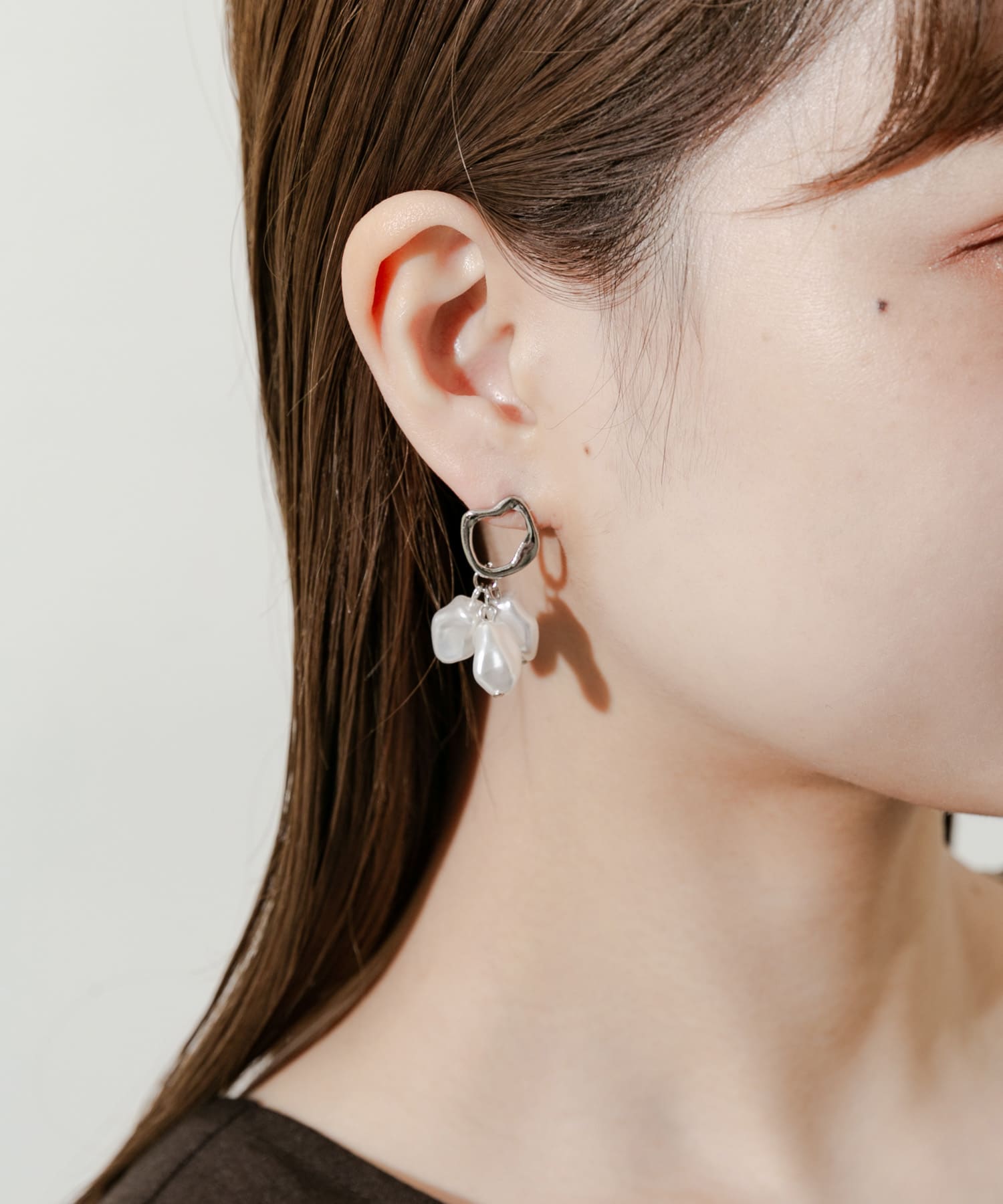 パールスウェイピアス SLV/WHT -