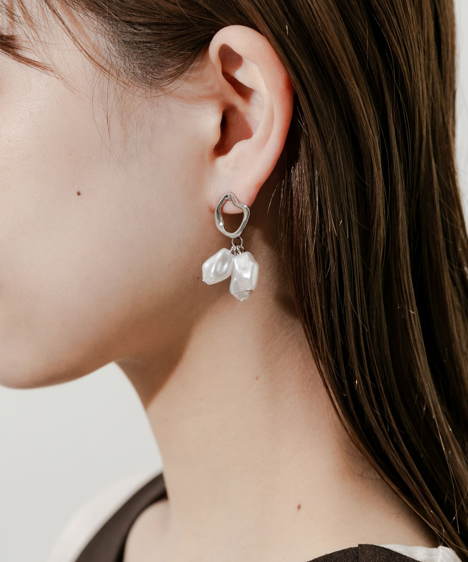 パールスウェイピアス SLV/WHT -