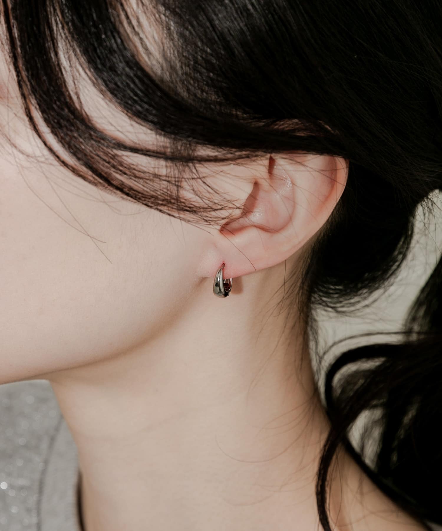 腐食に強く錆びにくい、サージカルステンレスを使用しています。