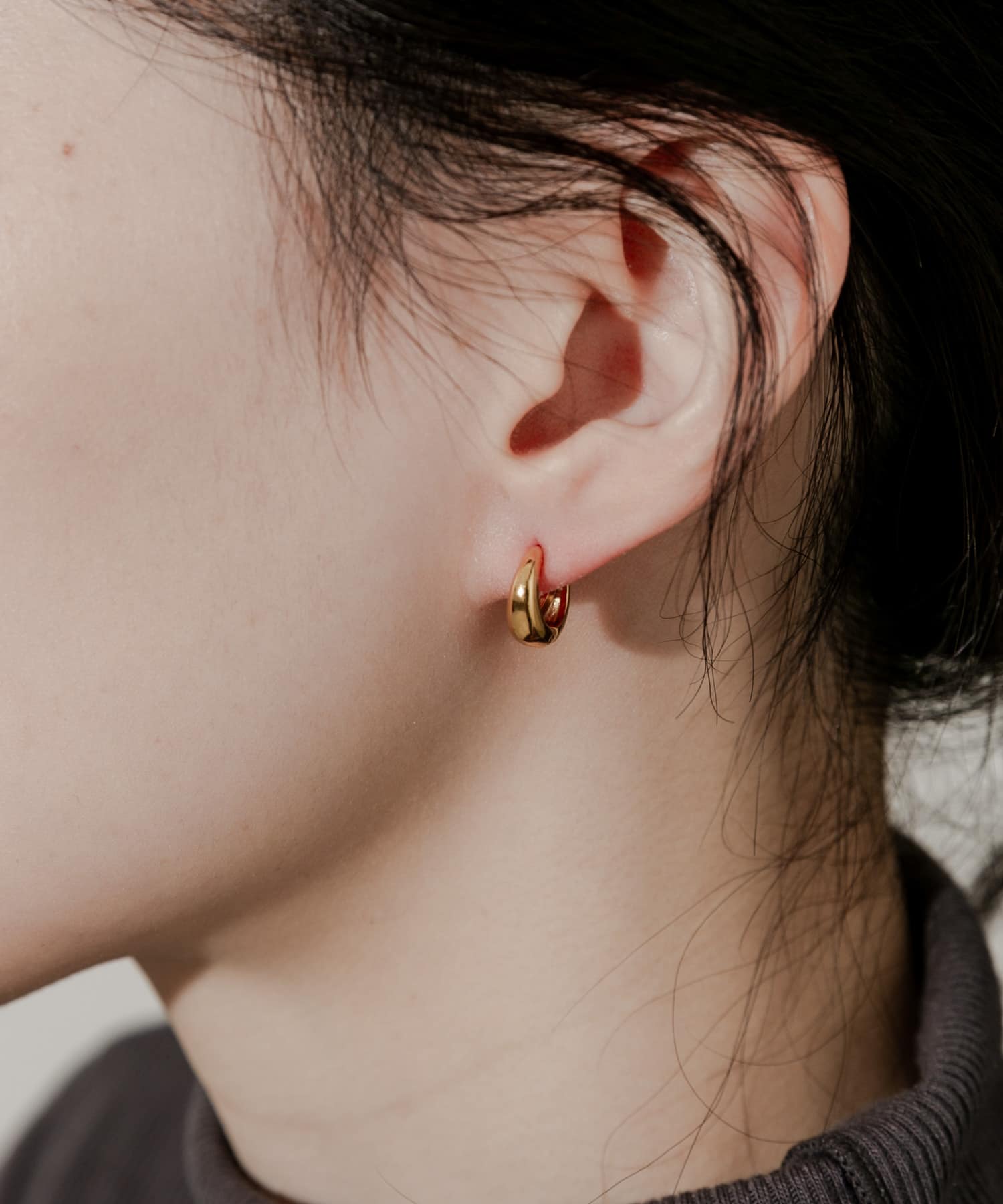 腐食に強く錆びにくい、サージカルステンレスを使用しています。