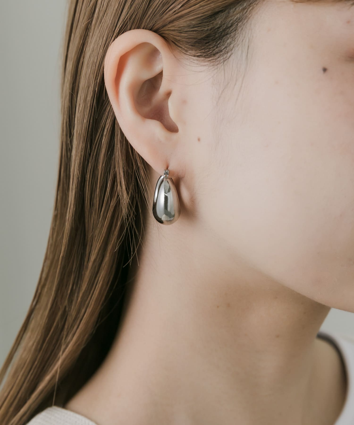 ステンレスプランプフープピアス SLV -