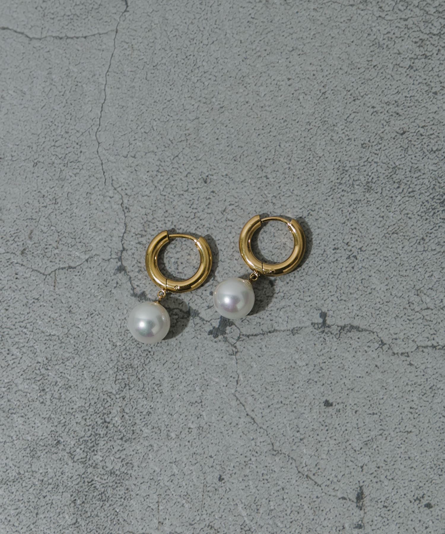 ステンレスパールドロップピアス GLD/IVO -