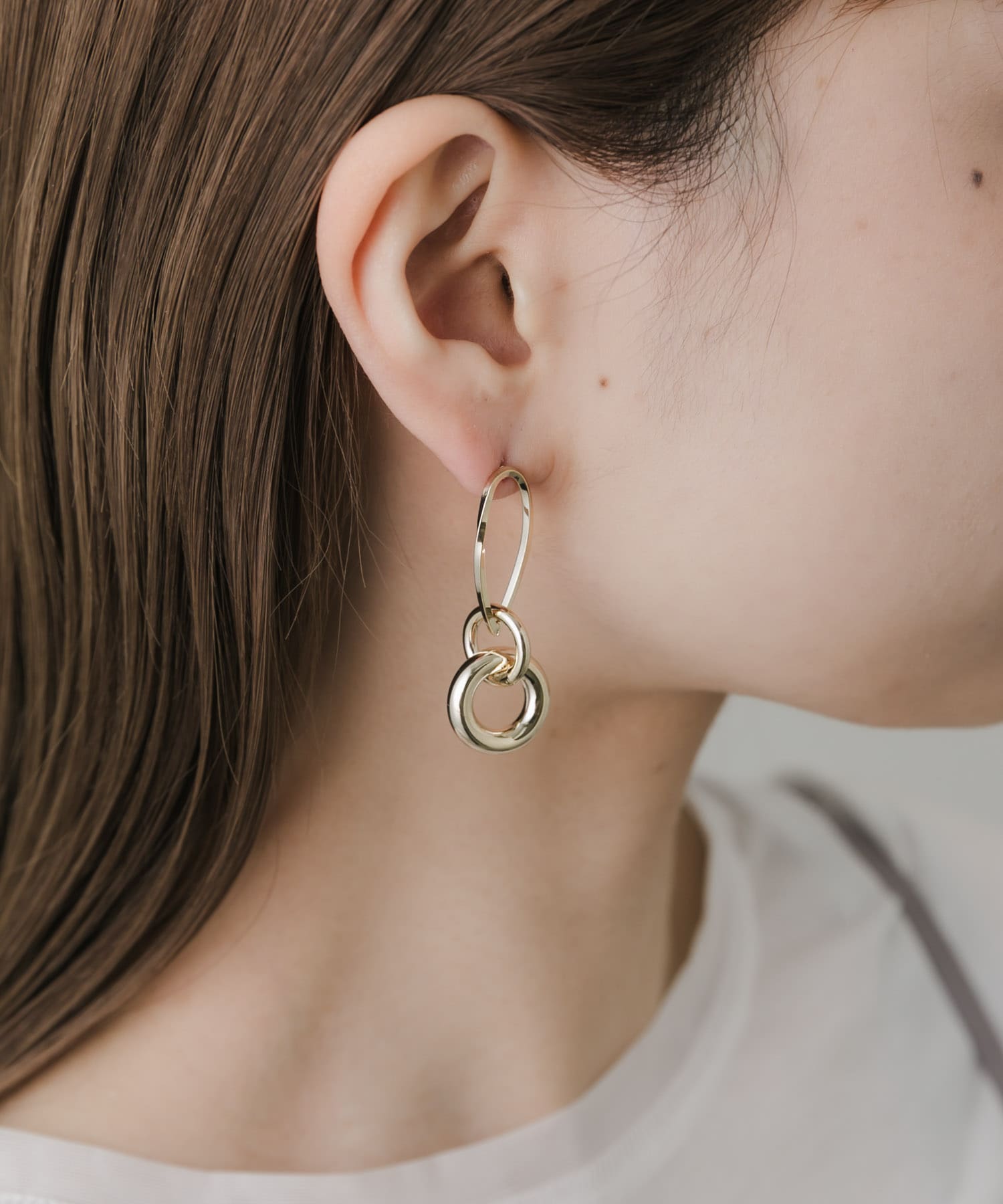 ニュアンスメタルデザインピアス GLD -