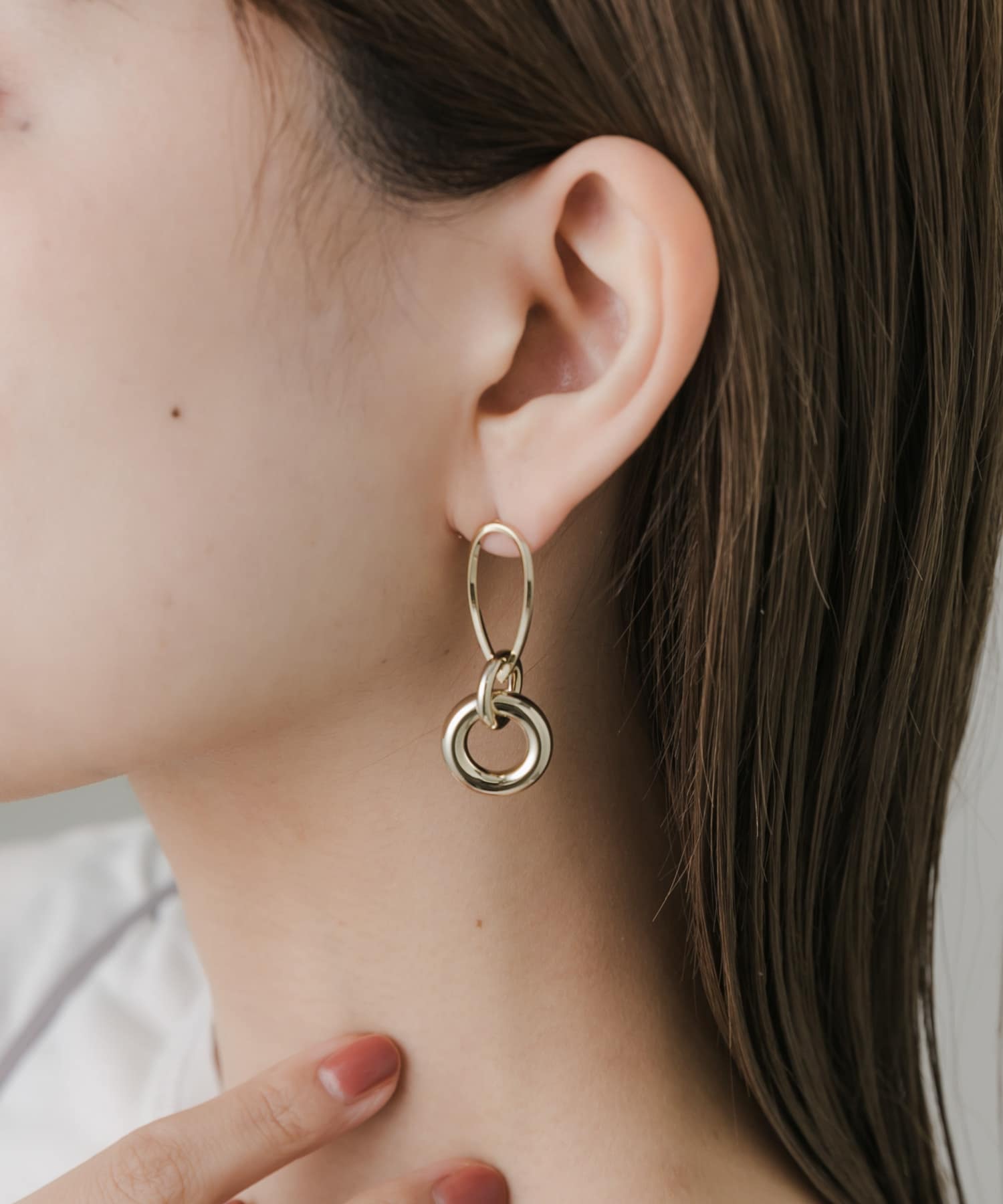 ニュアンスメタルデザインピアス GLD -