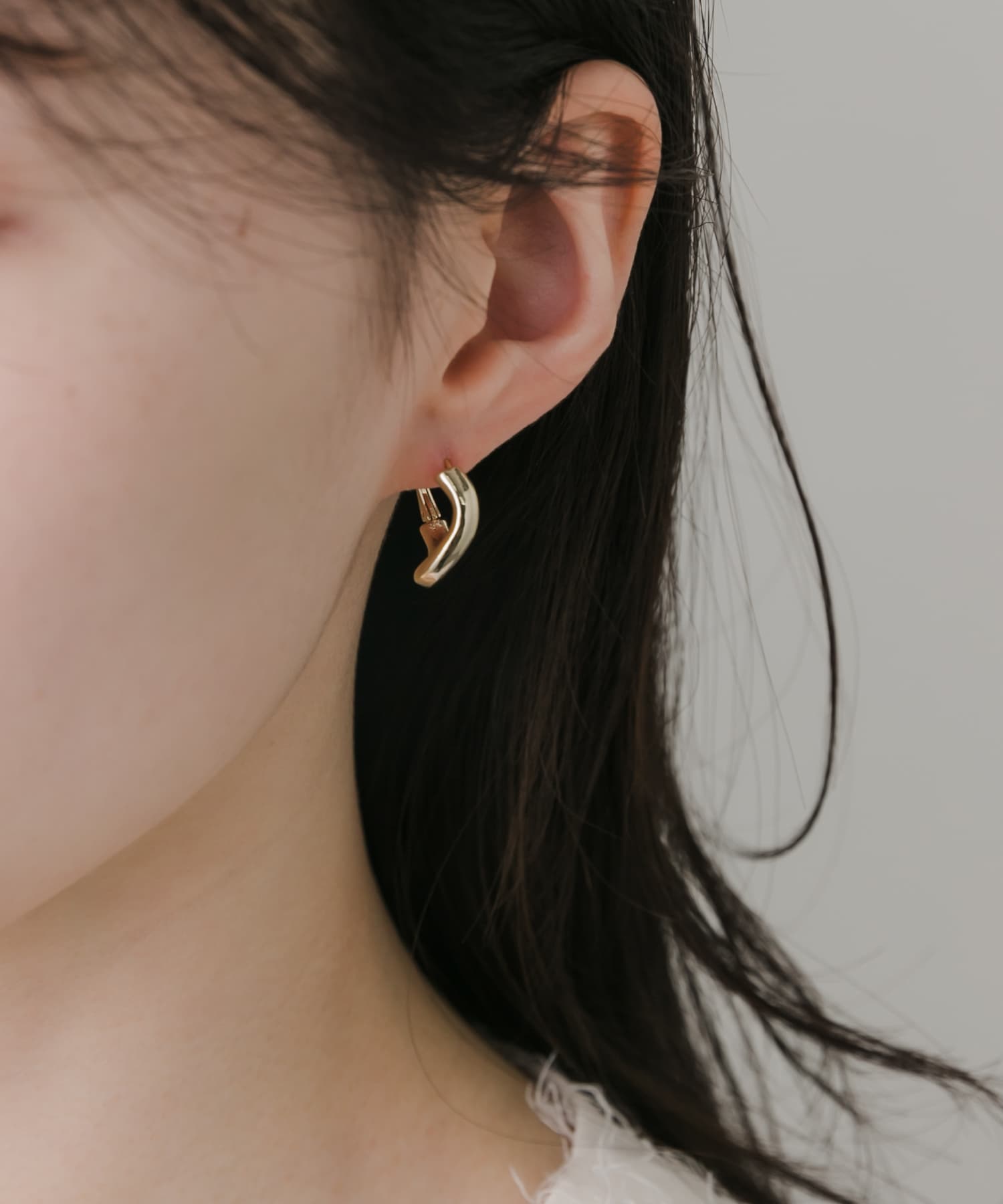 メタルニュアンスワンタッチピアス