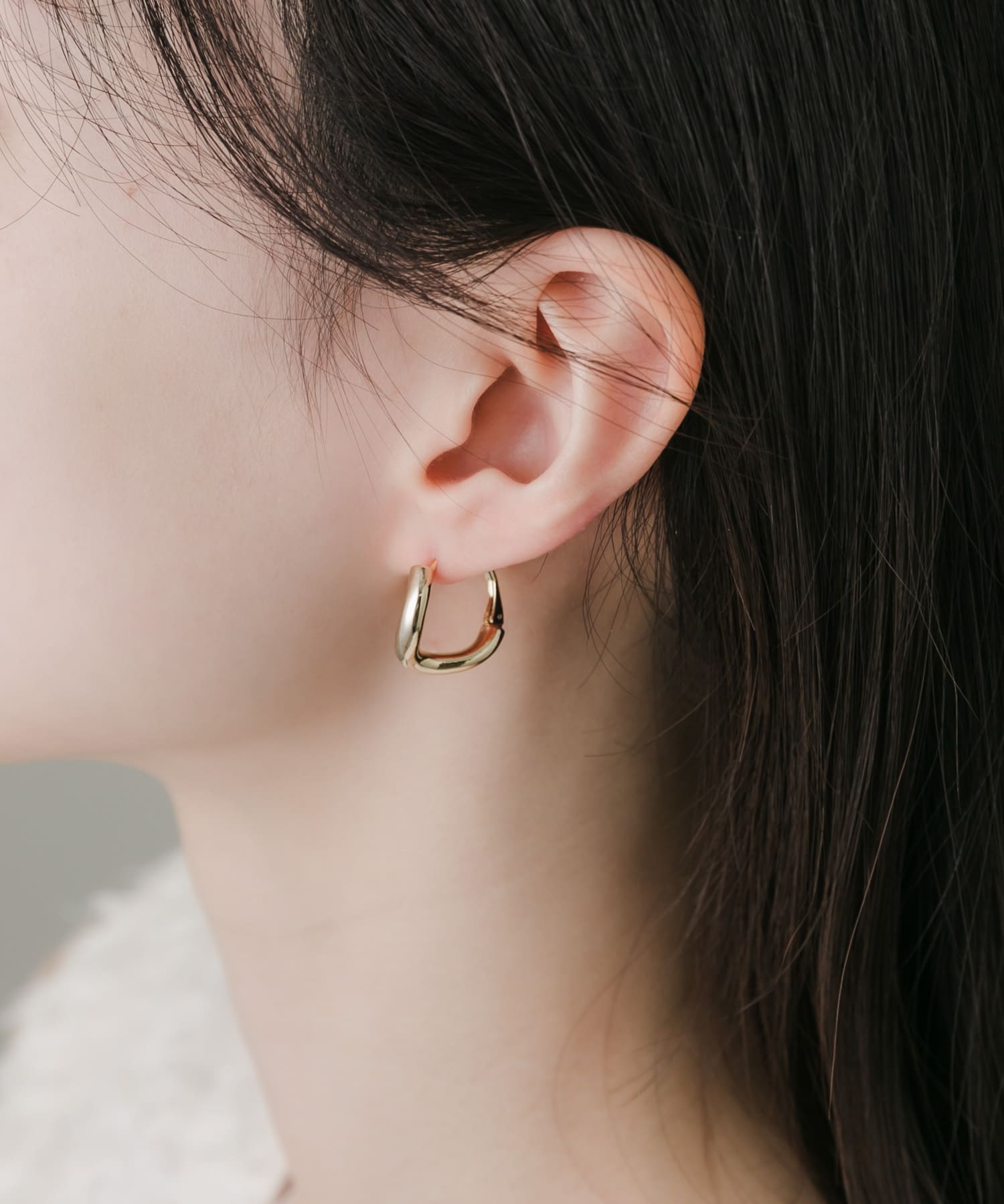 メタルニュアンスワンタッチピアス GLD -
