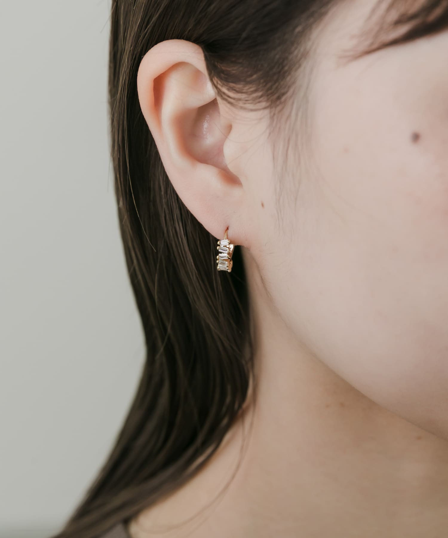 ビジューフープワンタッチピアス GLD -