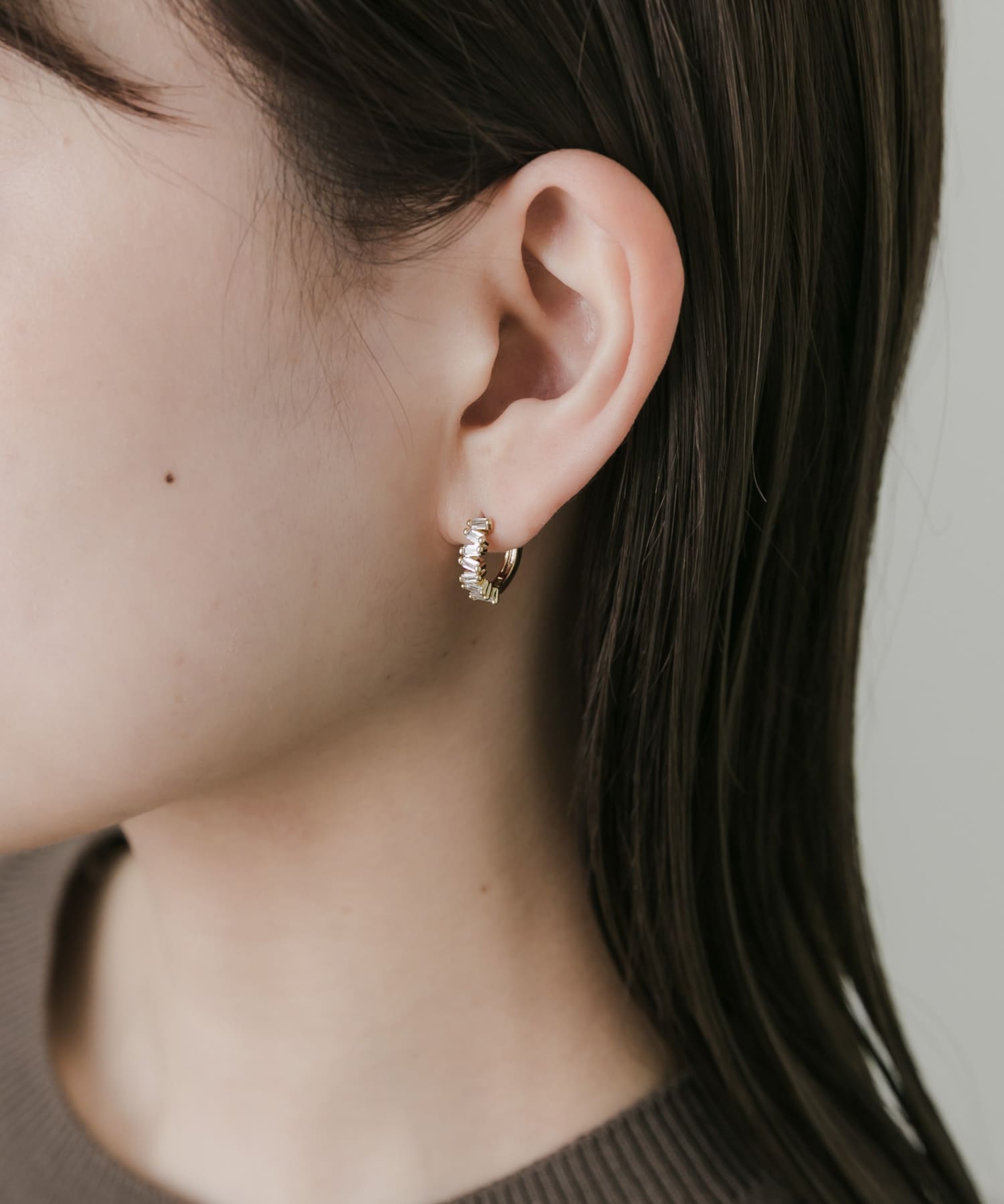 ビジューフープワンタッチピアス GLD -