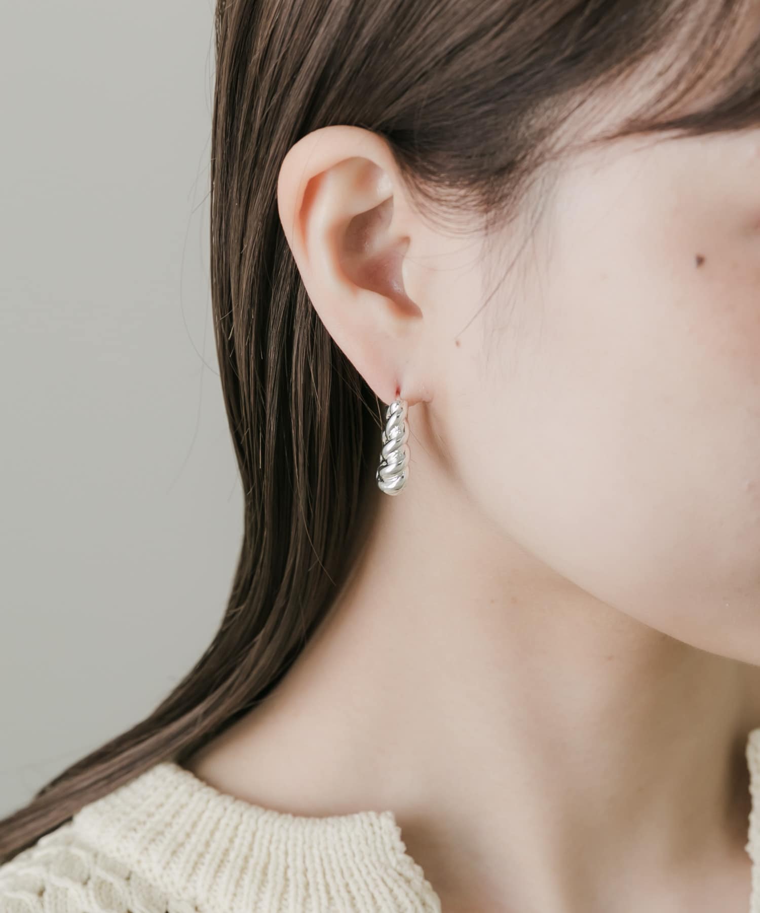 ツイストワンタッチピアス SLV -