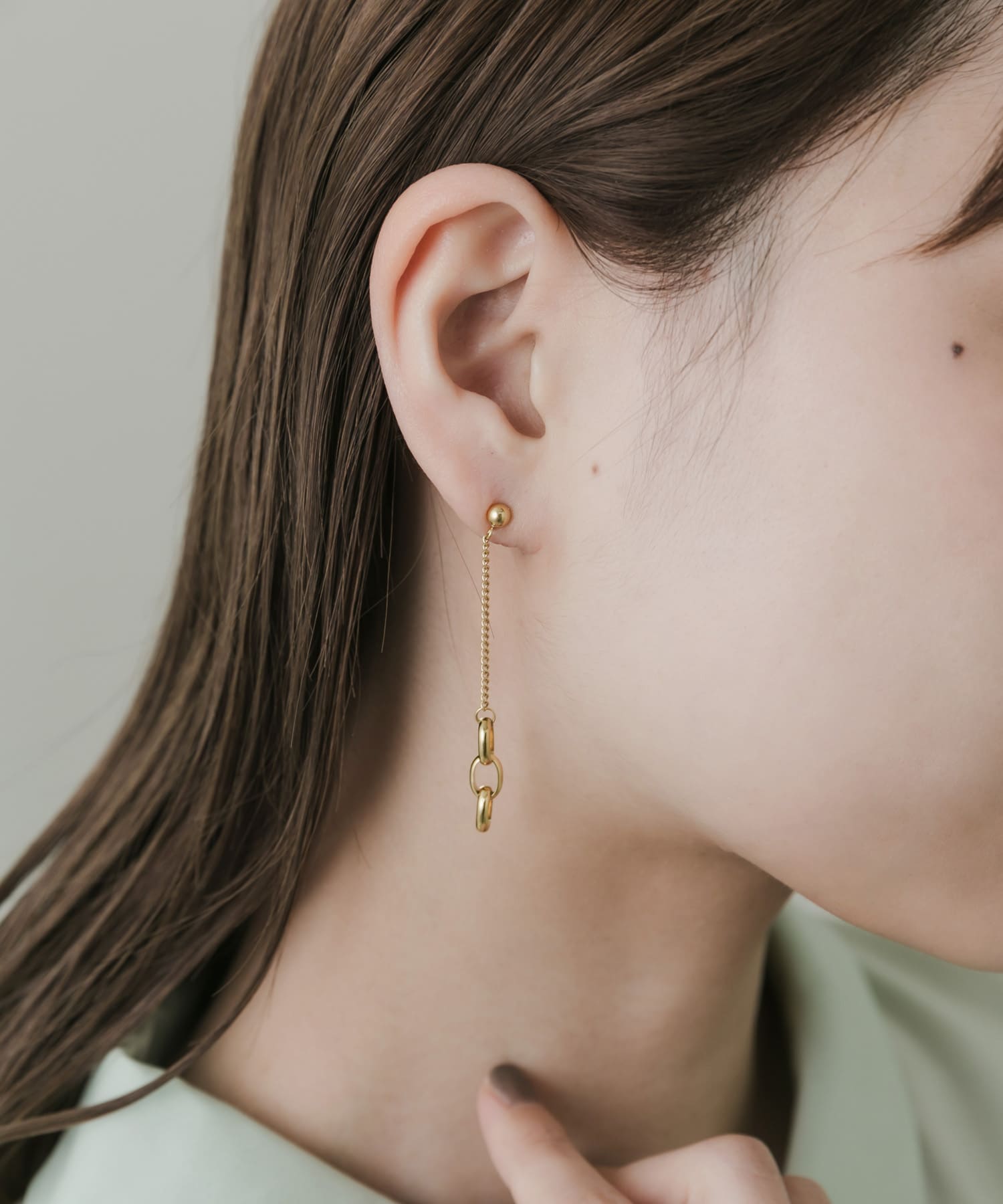 ステンレスドロップスウェイピアス GLD -