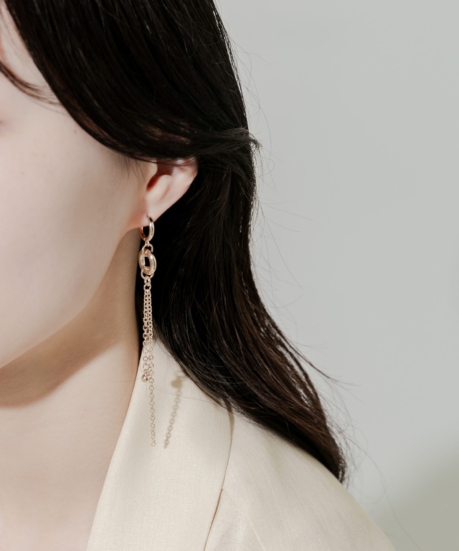メタルサークルロングチェーンピアス GLD -