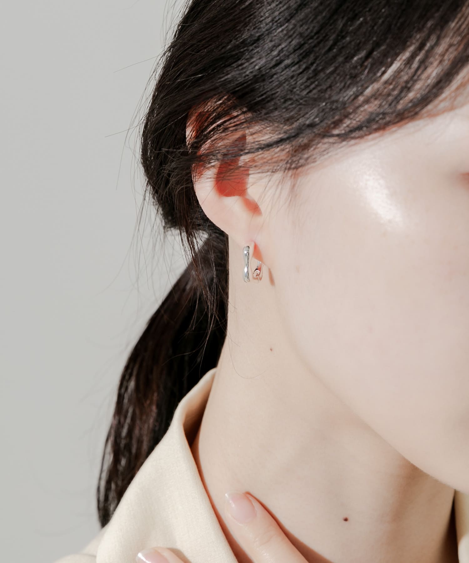 ニュアンスモチーフピアス SLV -