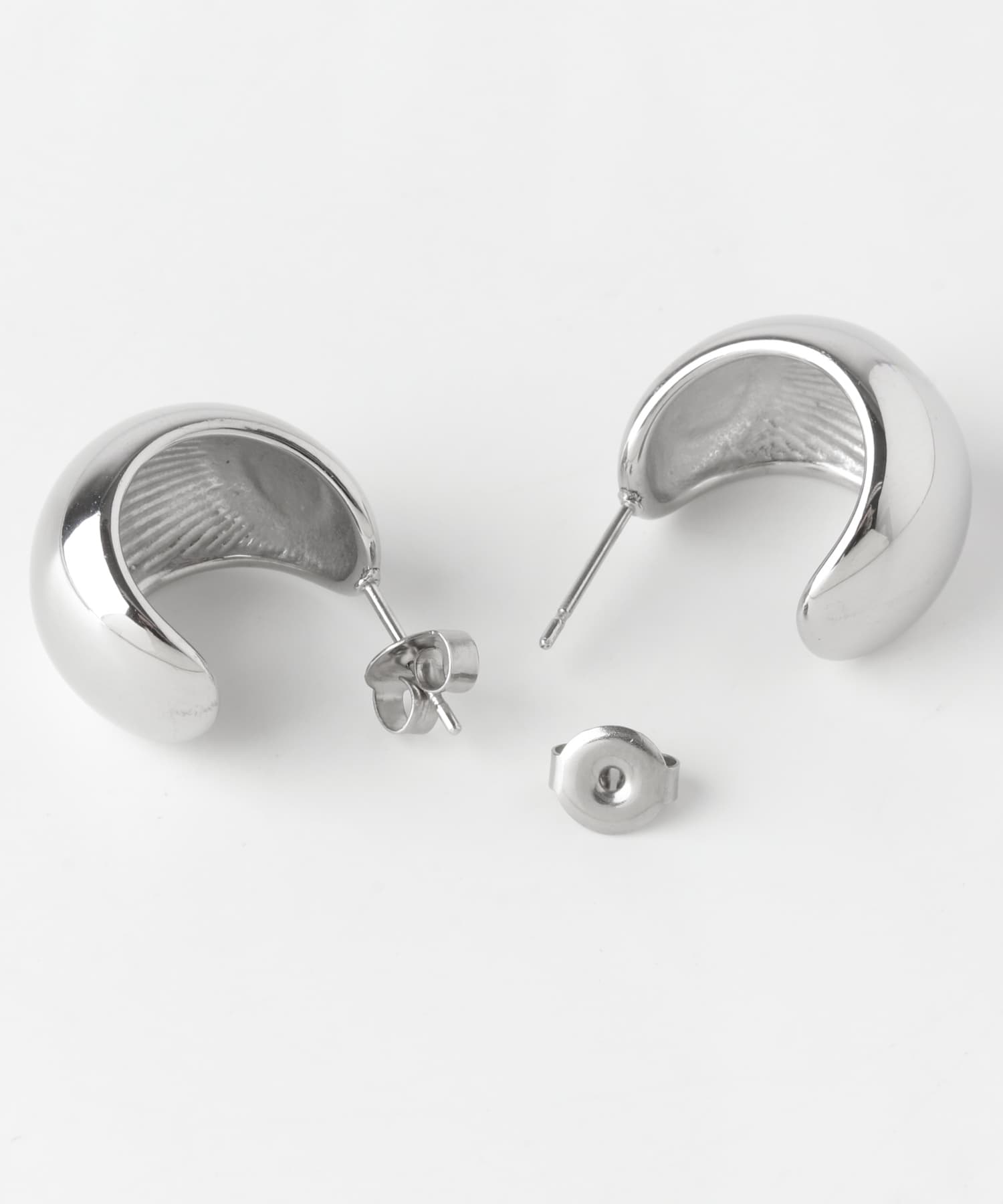 ステンレスプックリワイドピアス SLV -