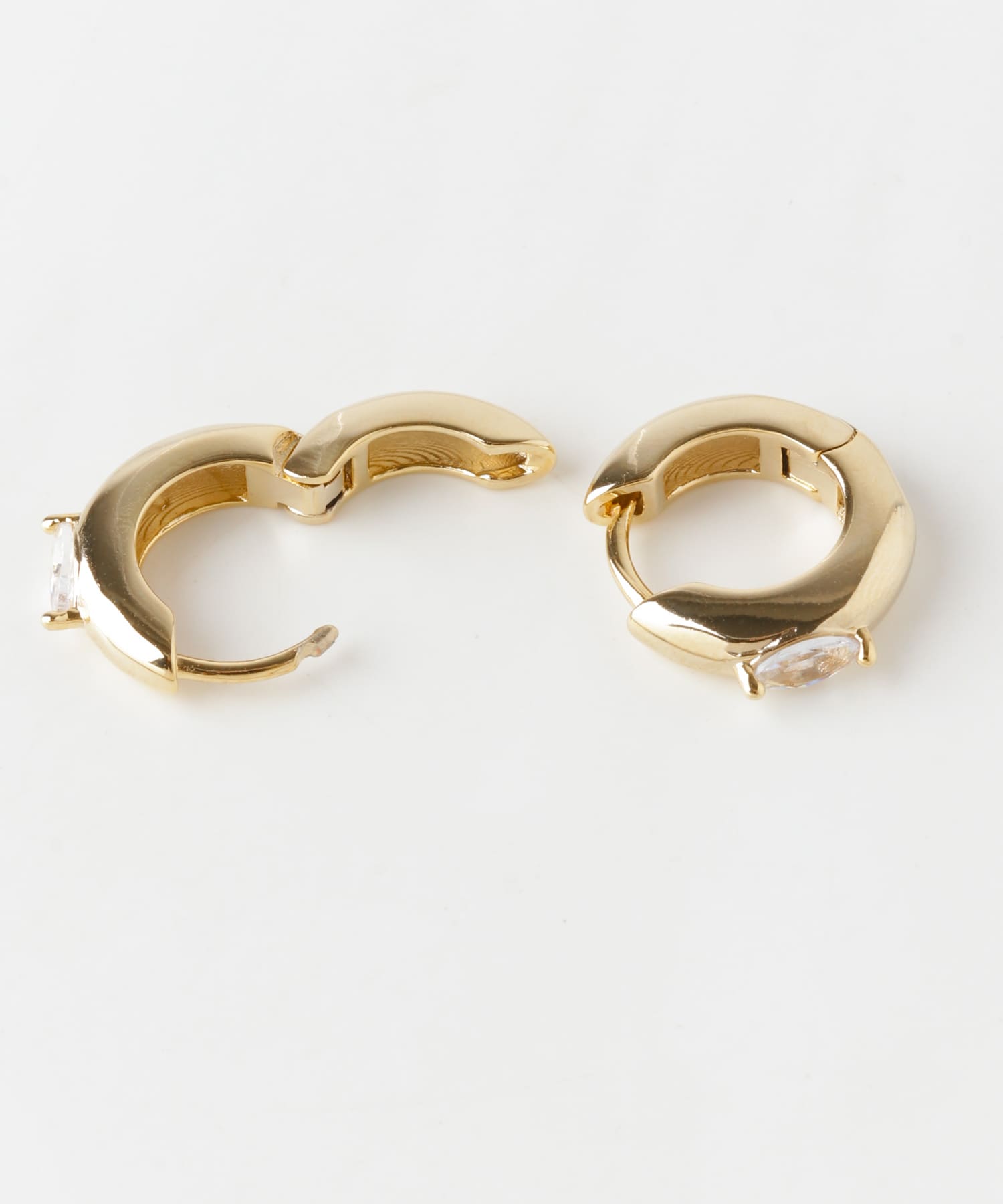 ポイントビジューフープピアス GLD -