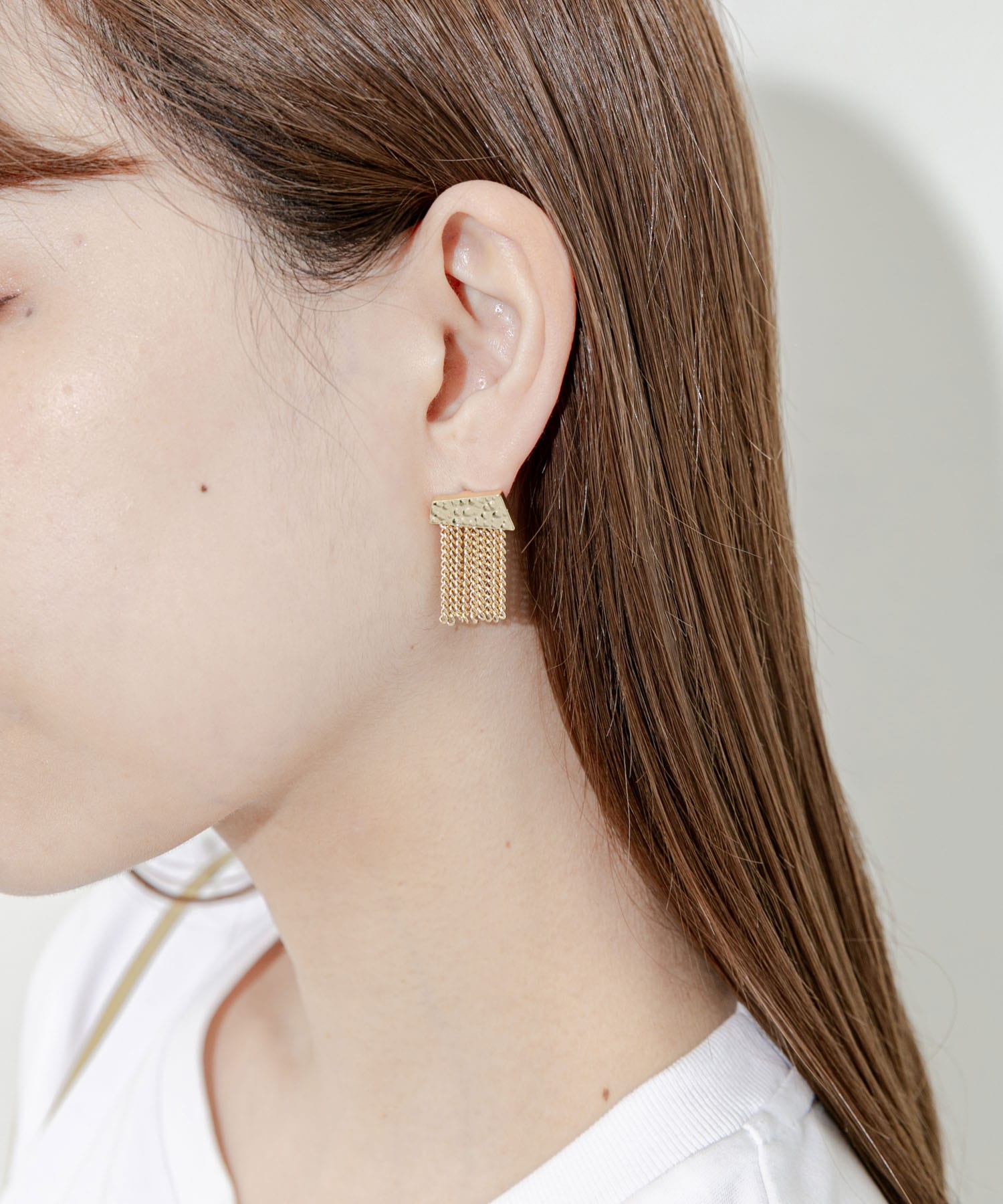 タッセルチェーンピアス GLD -