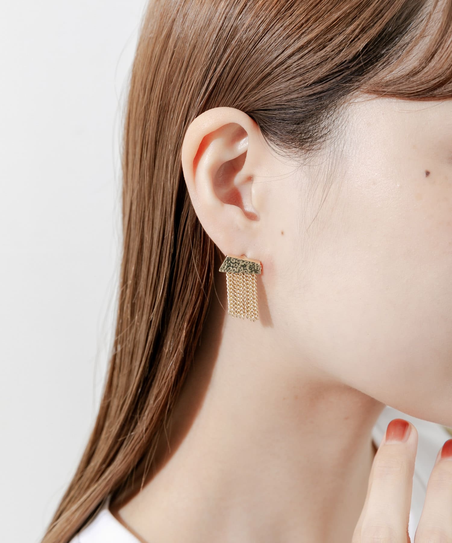 タッセルチェーンピアス GLD -
