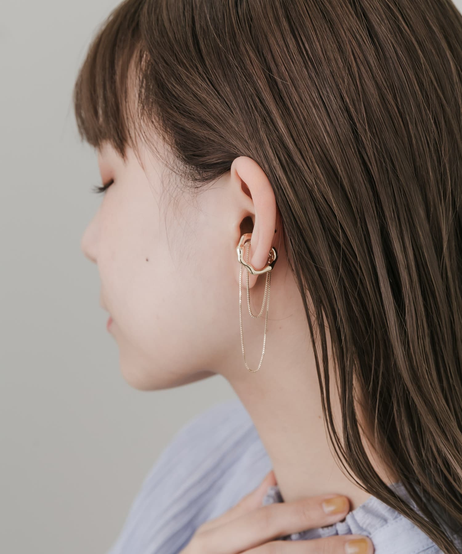 ニュアンスカーブチェーンイヤカフ GLD -