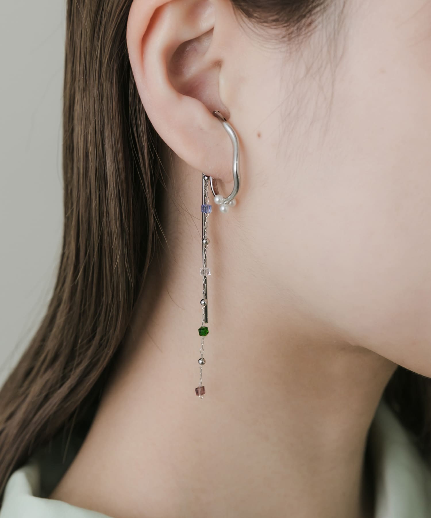 カラービジューチェーンイヤカフ