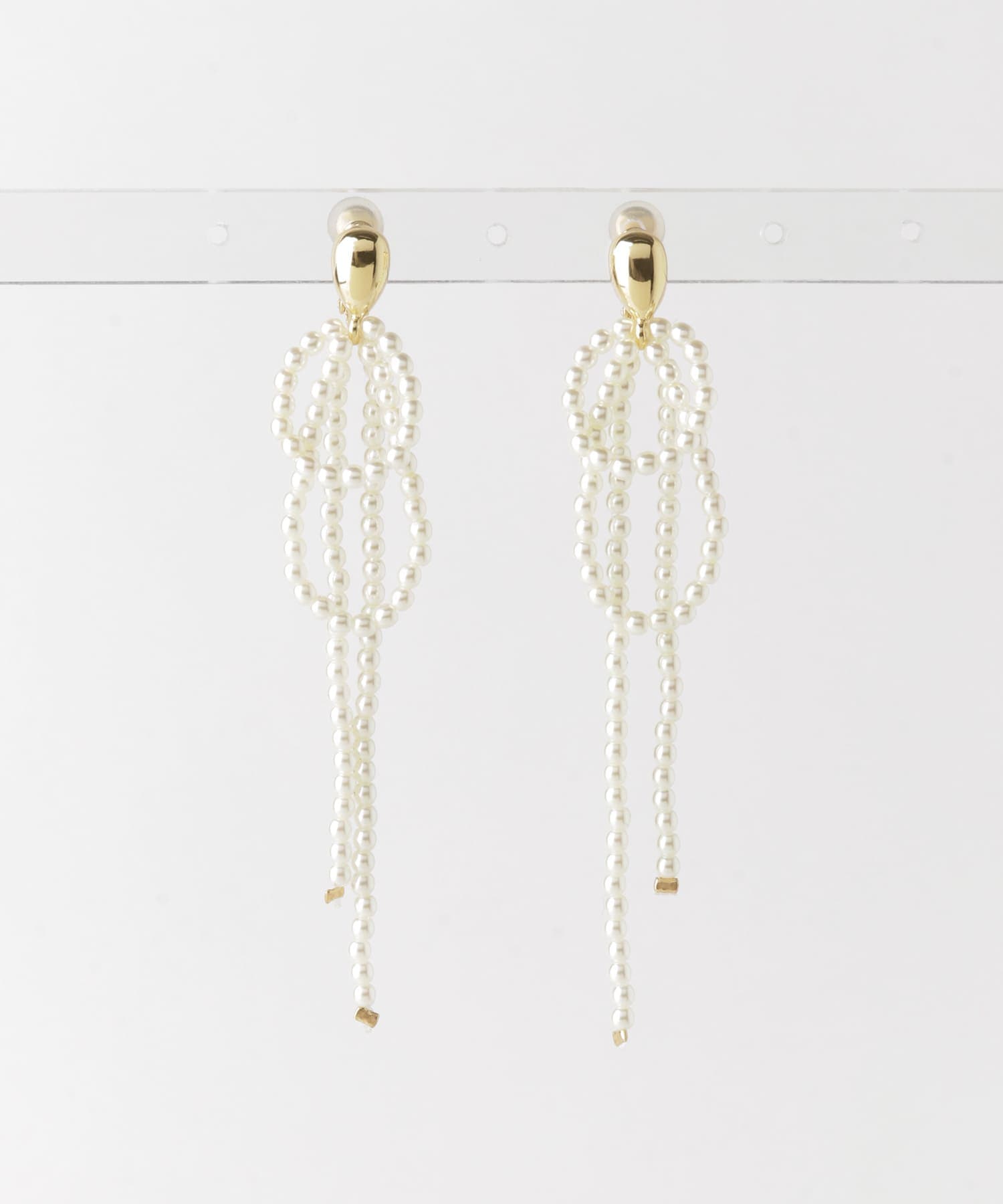 メタルパールループイヤリング IVO -