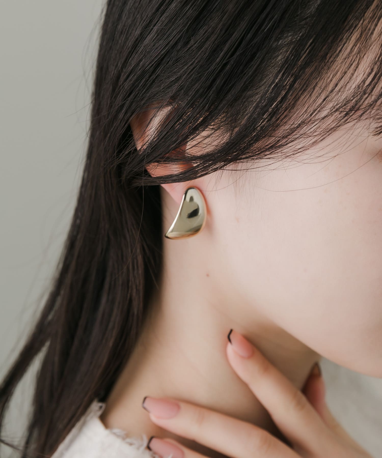 メタルカーブイヤリング GLD -