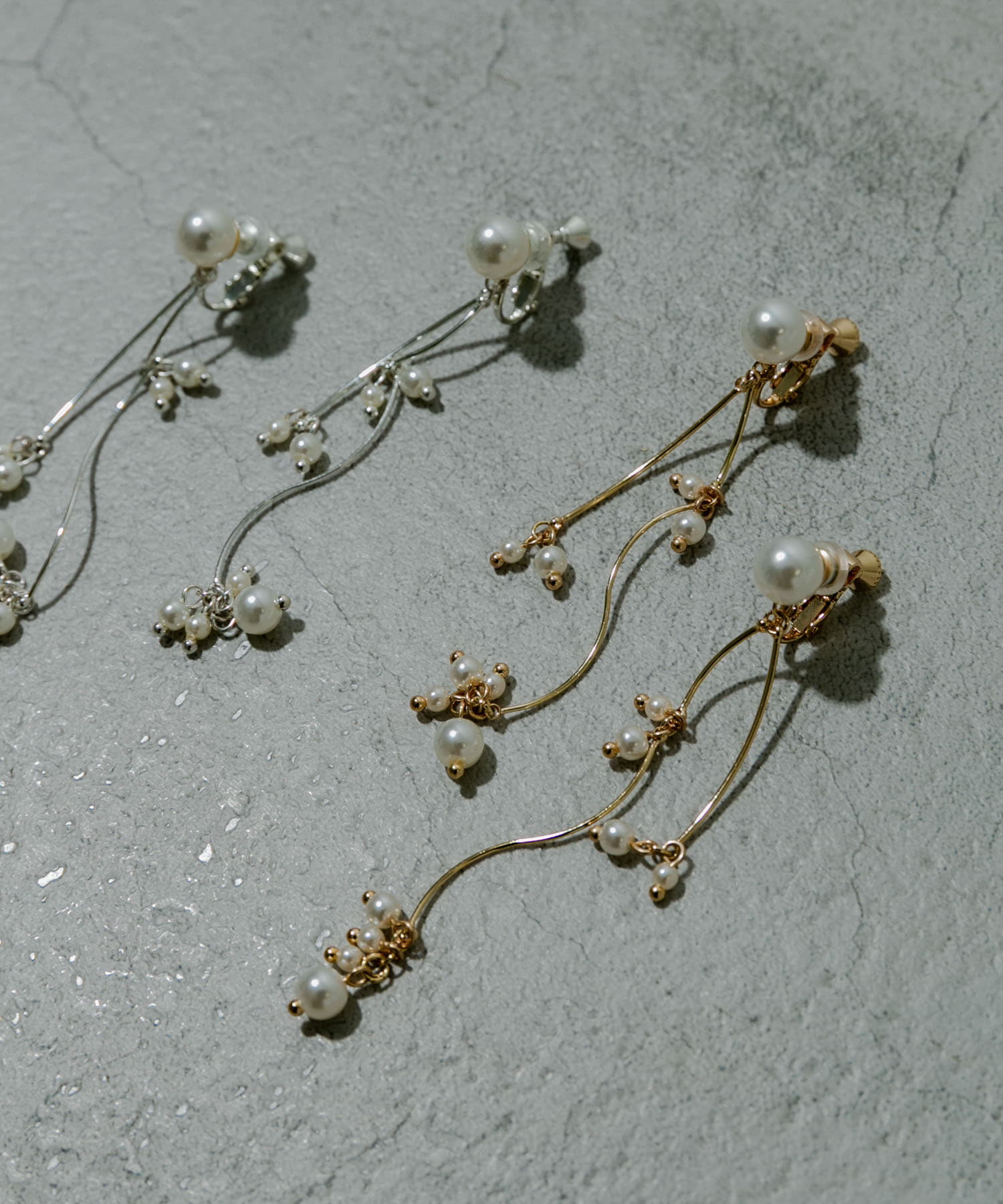 ウェーブパールシャワーイヤリング SLV -