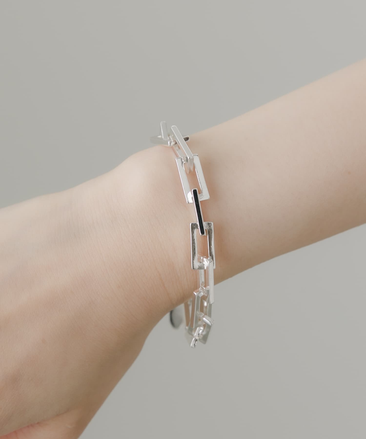 スクエアチェーンボリュームブレスレット SLV -